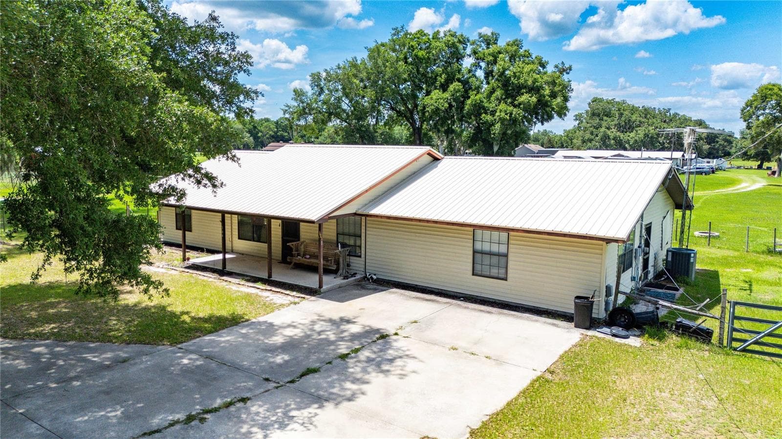 Single Family Residence at 348 CR 542E, BUSHNELL, photo 49 of 49
