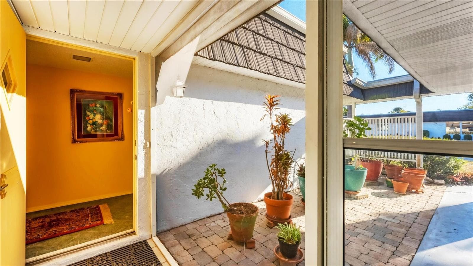 Condominium at 3823 GLEN OAKS DR E #83, SARASOTA, photo 5 of 39