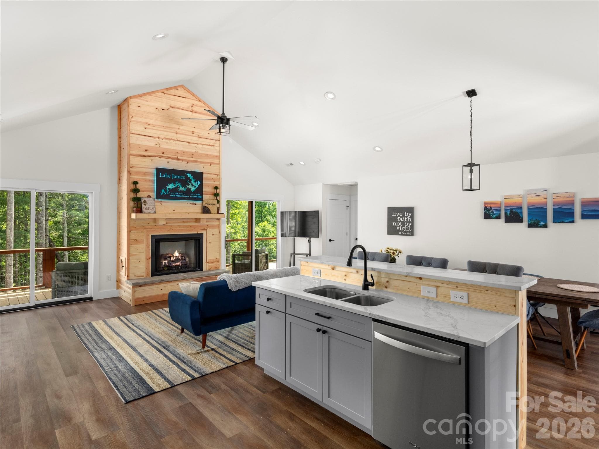 Single Family Residence at 23 Anchor Drive, Nebo, photo 13 of 48