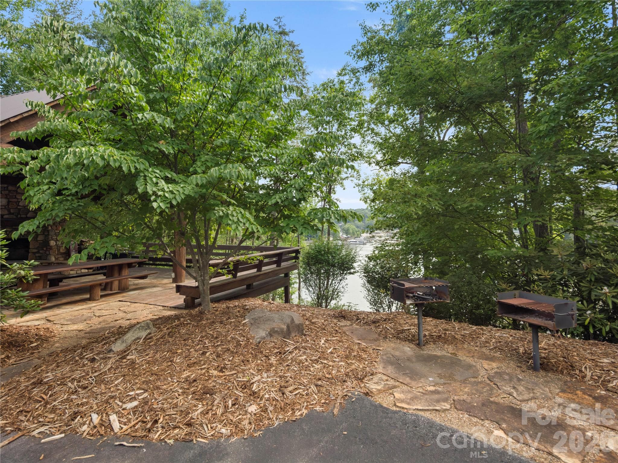 Single Family Residence at 23 Anchor Drive, Nebo, photo 46 of 48