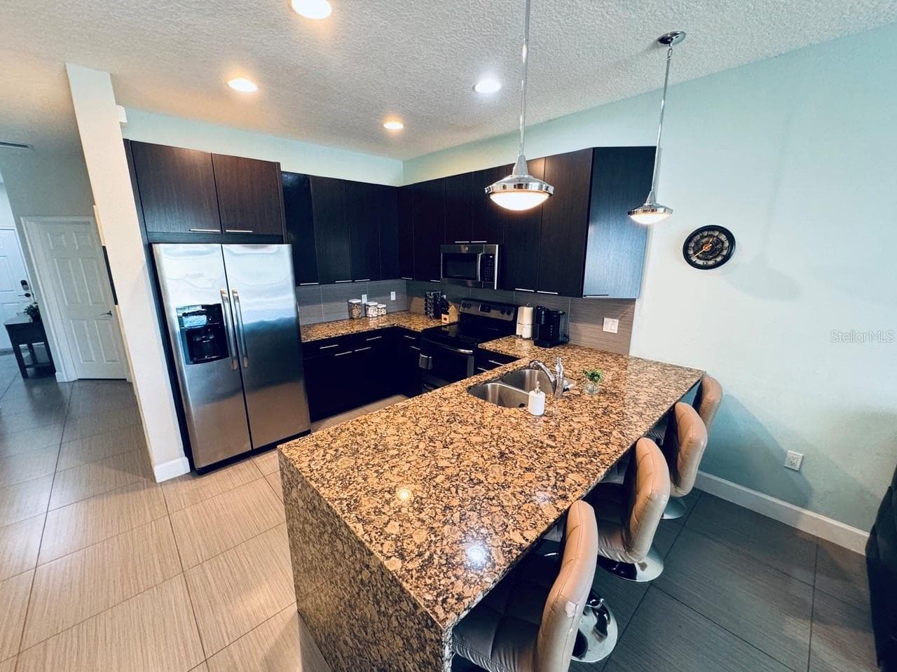 Townhouse at 17531 PLACIDITY AVE, CLERMONT, photo 4 of 25