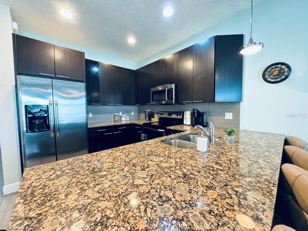Townhouse at 17531 PLACIDITY AVE, CLERMONT, photo 6 of 25