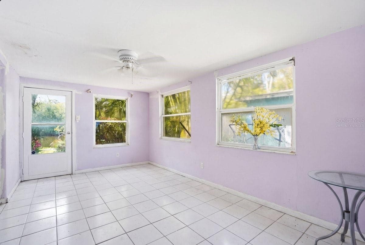 Office/bonus roomVirtually Staged - 6650 HIBISCUS AVE S, SOUTH PASADENA