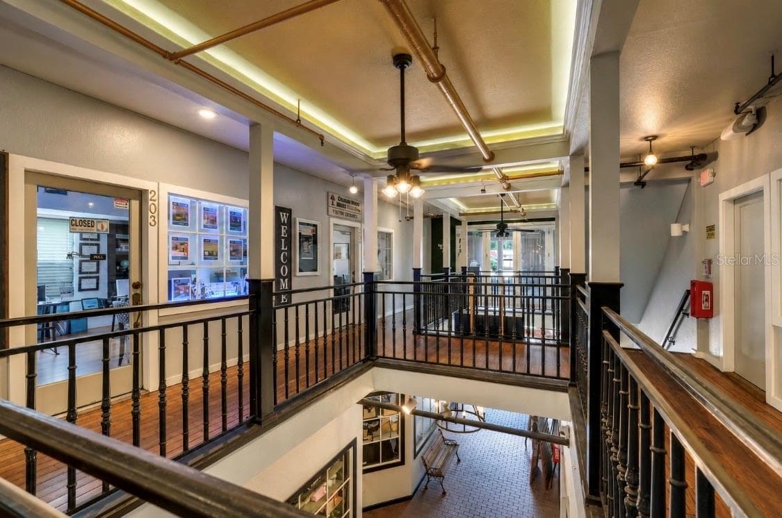 Retail at 411 N DONNELLY ST, MOUNT DORA, photo 6 of 14