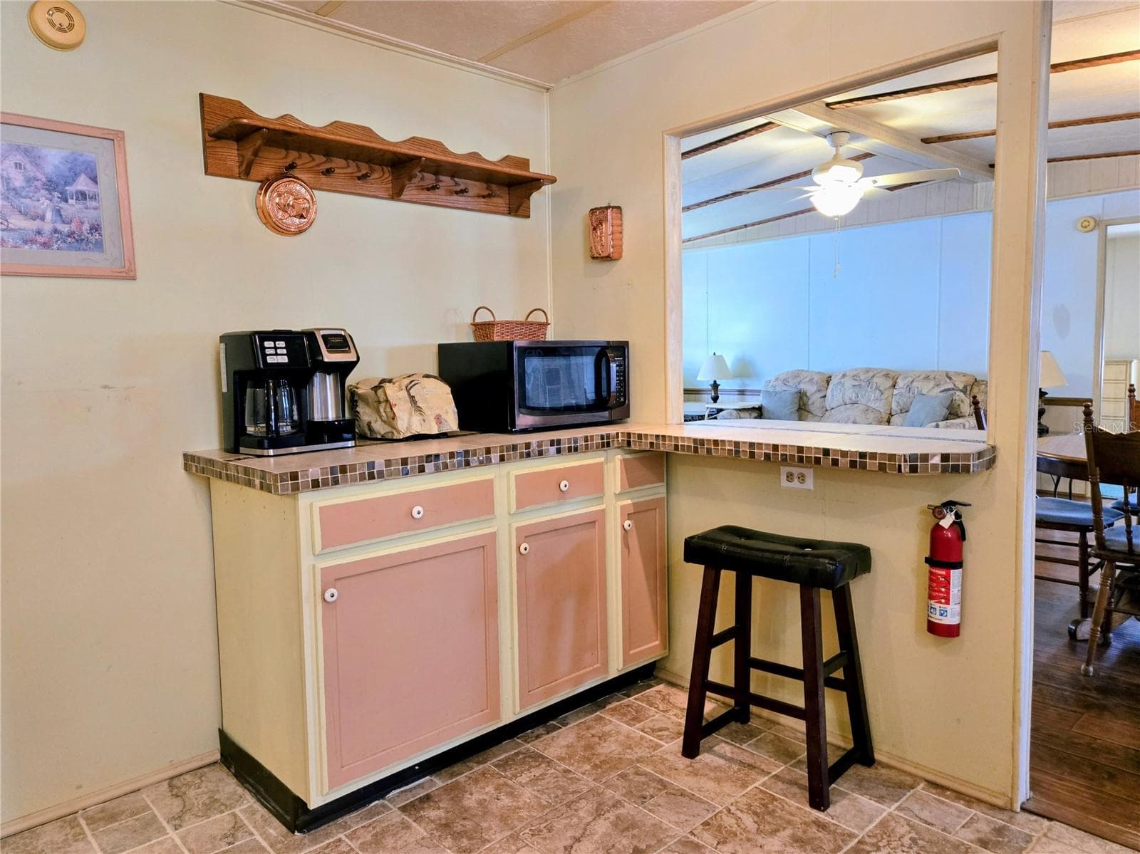 Manufactured Home at 6253 BALMY LN, ZEPHYRHILLS, photo 18 of 38