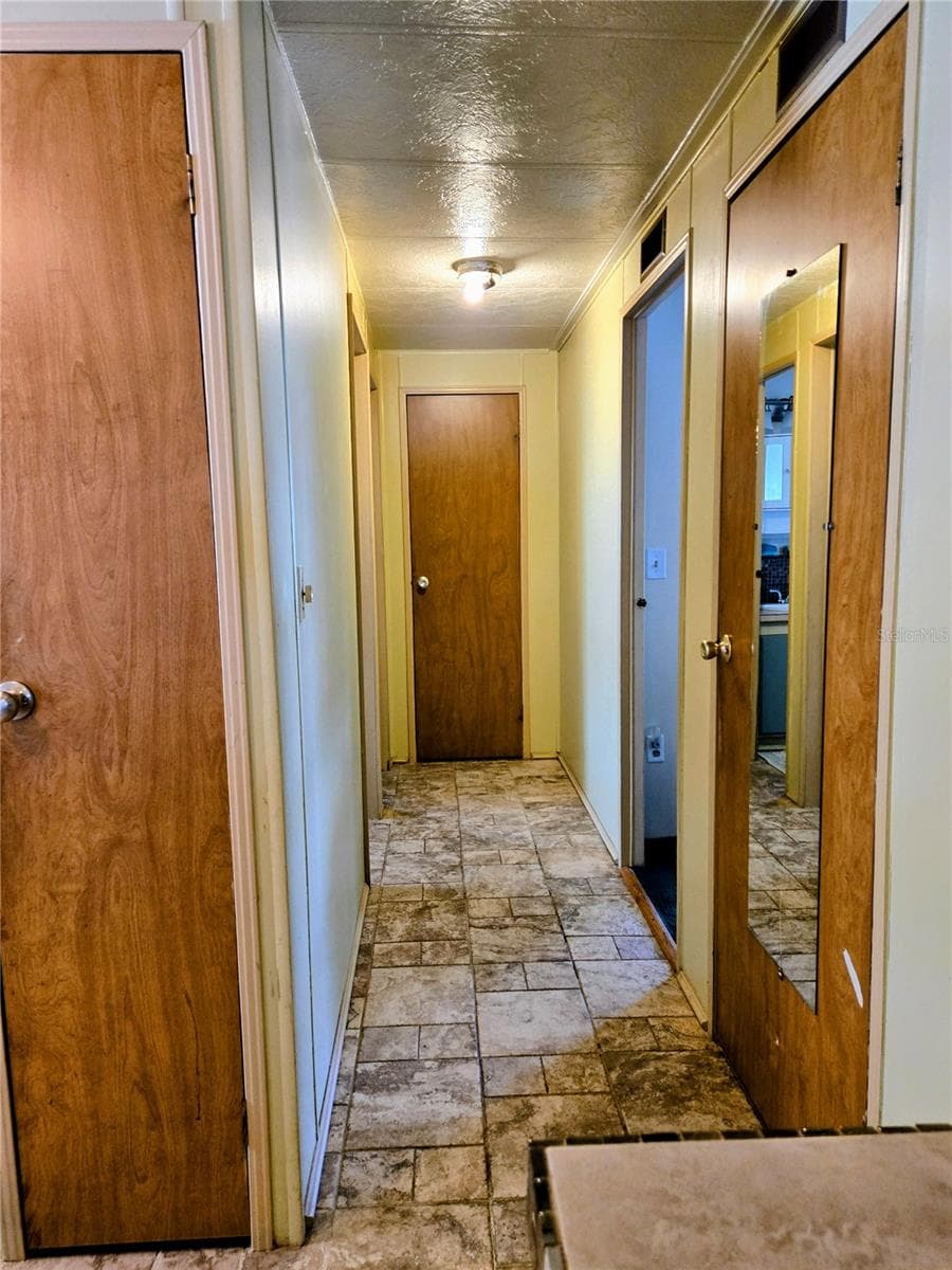 Manufactured Home at 6253 BALMY LN, ZEPHYRHILLS, photo 19 of 38