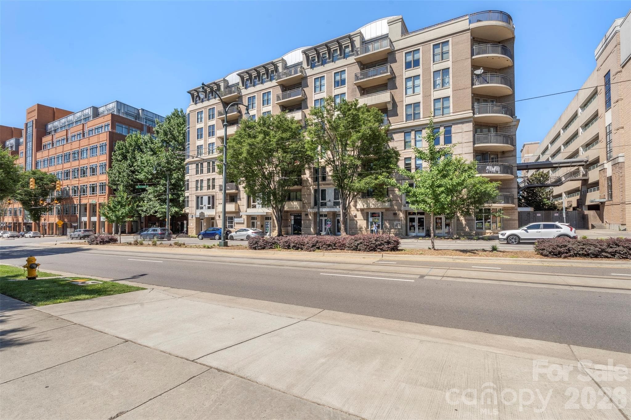 Condominium at Charlotte, photo 2 of 35