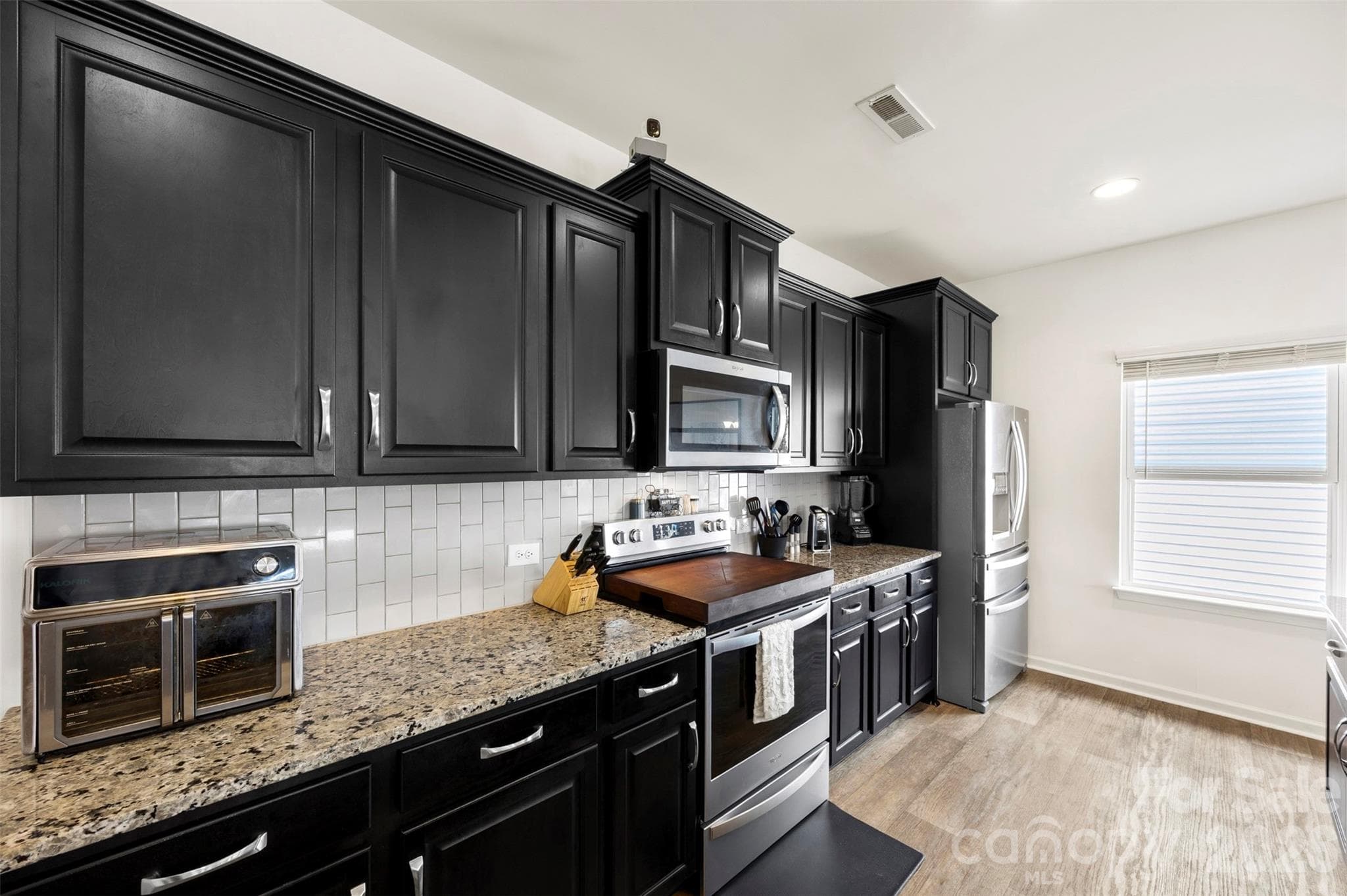 Kitchen - Mount Holly