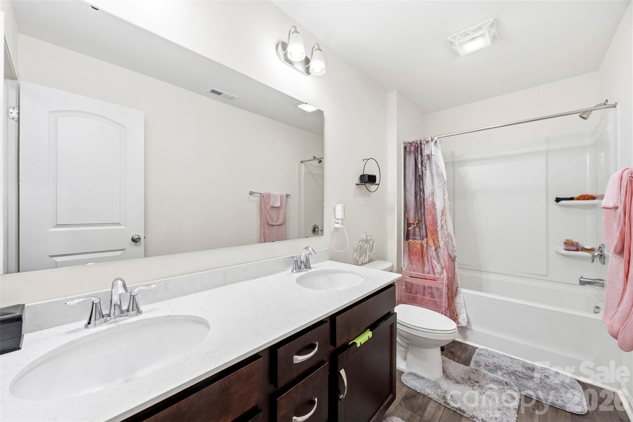 Upstairs bath - Mount Holly