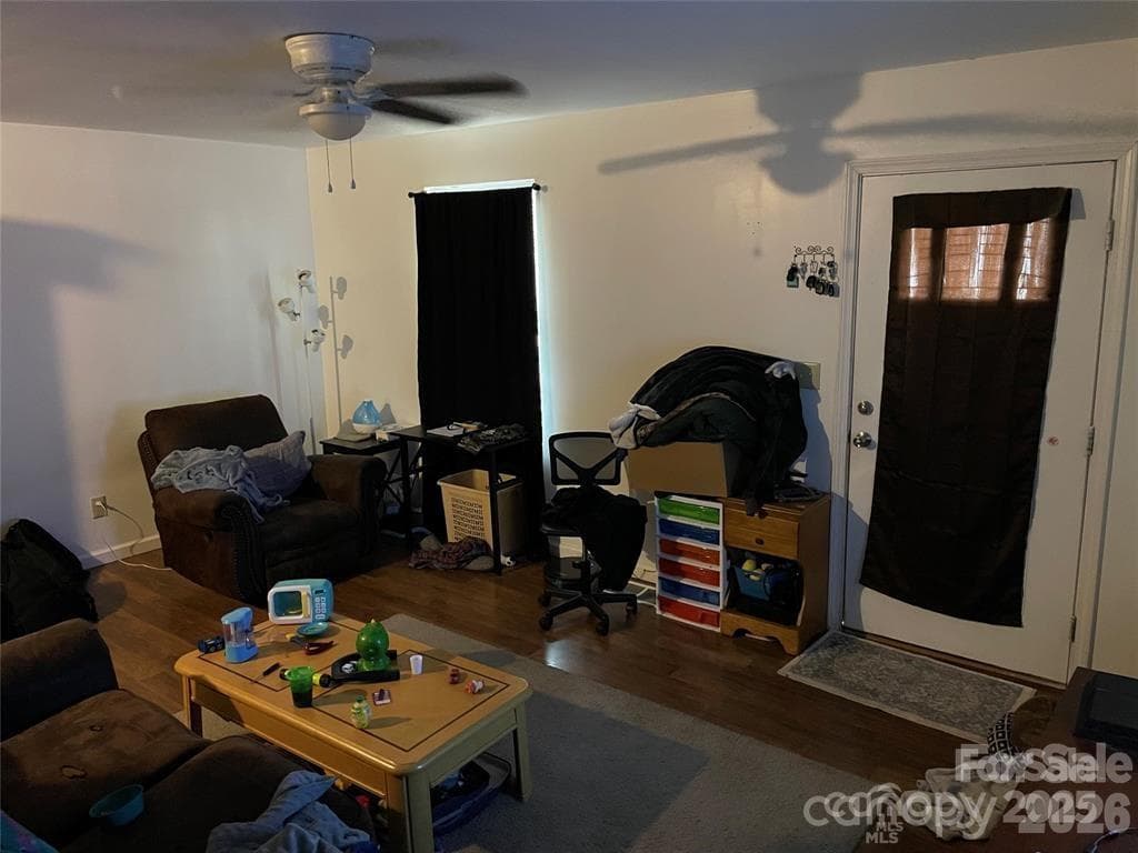 Apartment at 113 Sunset Drive, Clover, photo 7 of 11