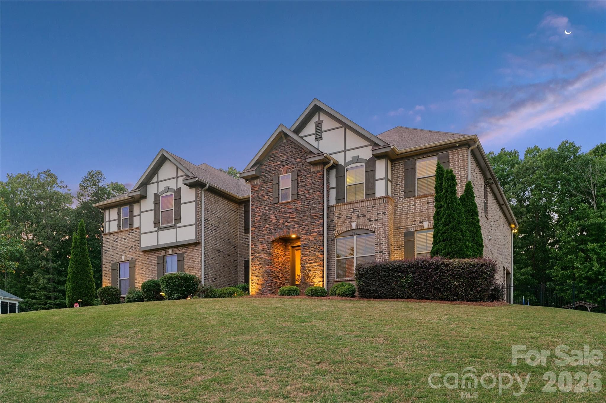 Single Family Residence at Waxhaw, photo 2 of 47