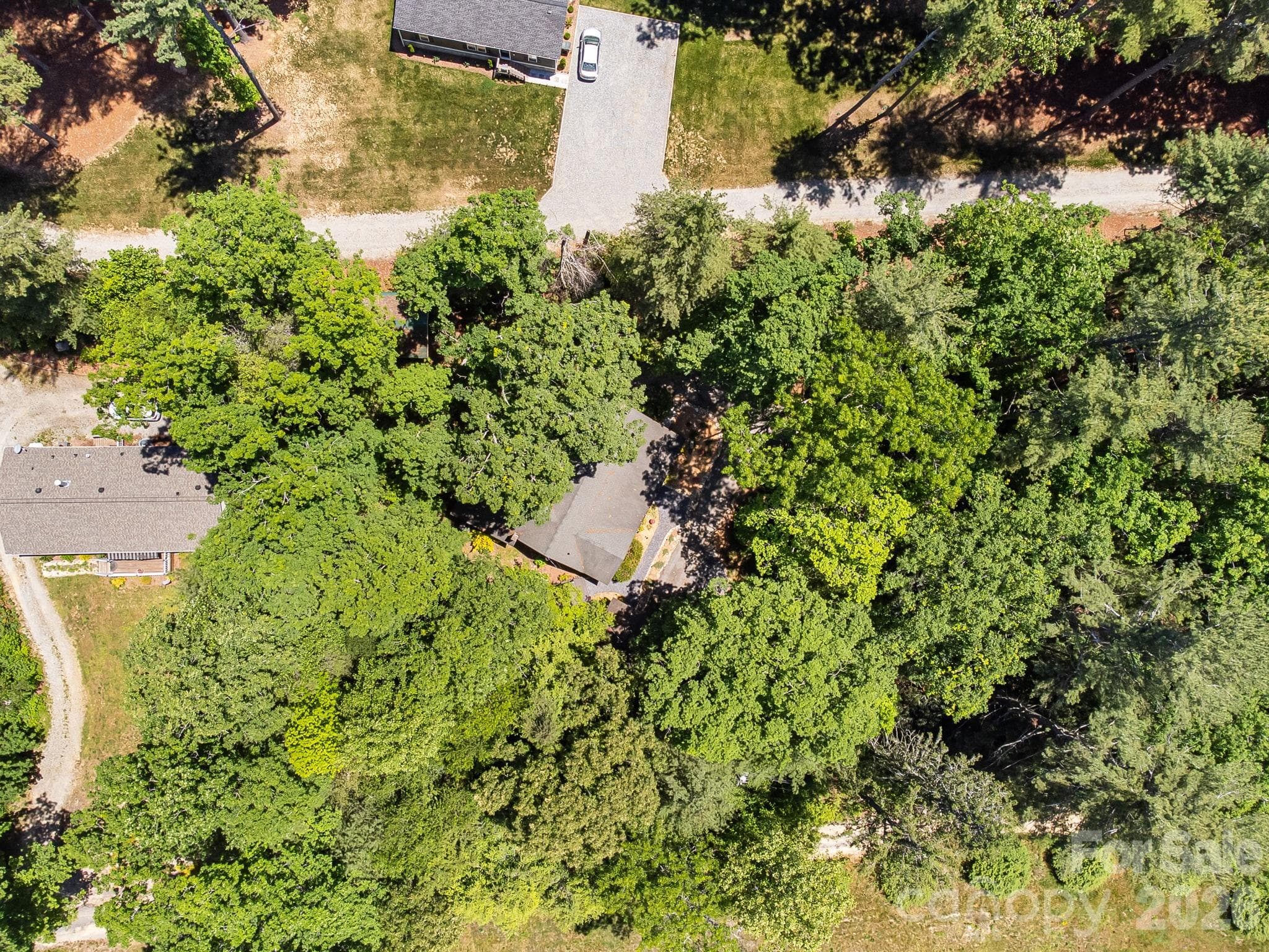 Single Family Residence at 128 Tee Off Lane, Hendersonville, photo 47 of 48