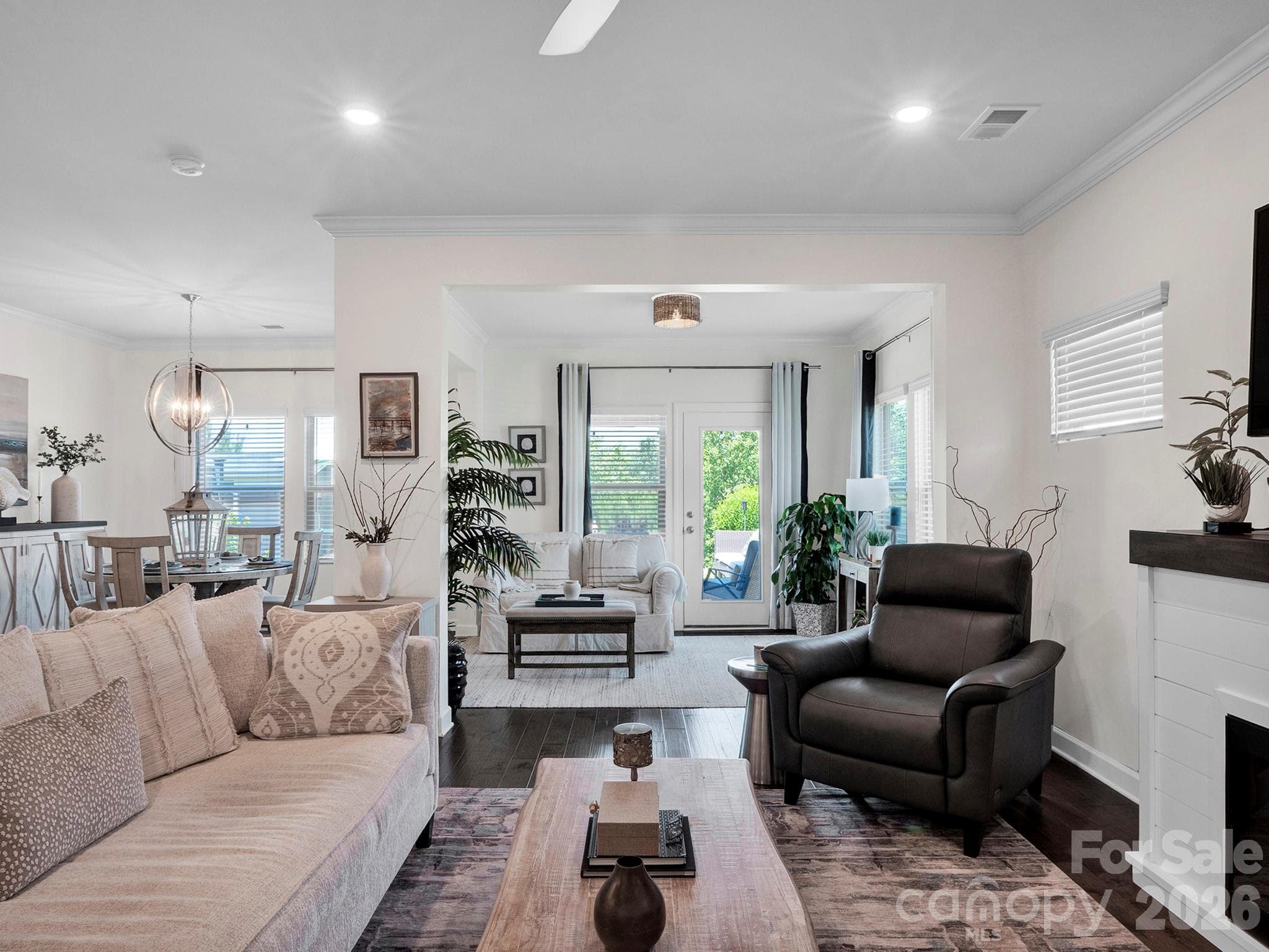 Single Family Residence at Monroe, photo 9 of 41