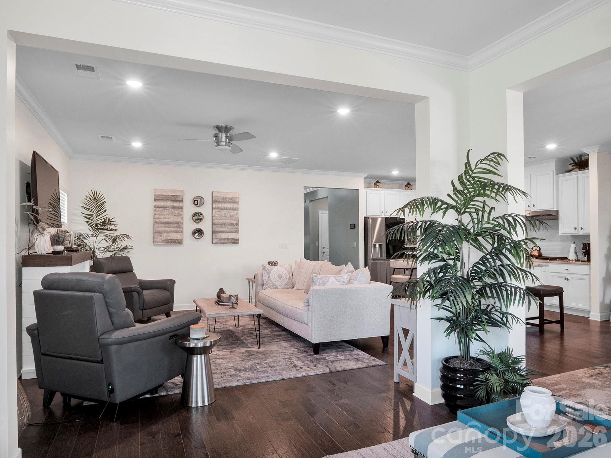 Single Family Residence at 1023 Ellington Downs Way, Wesley Chapel, photo 30 of 41