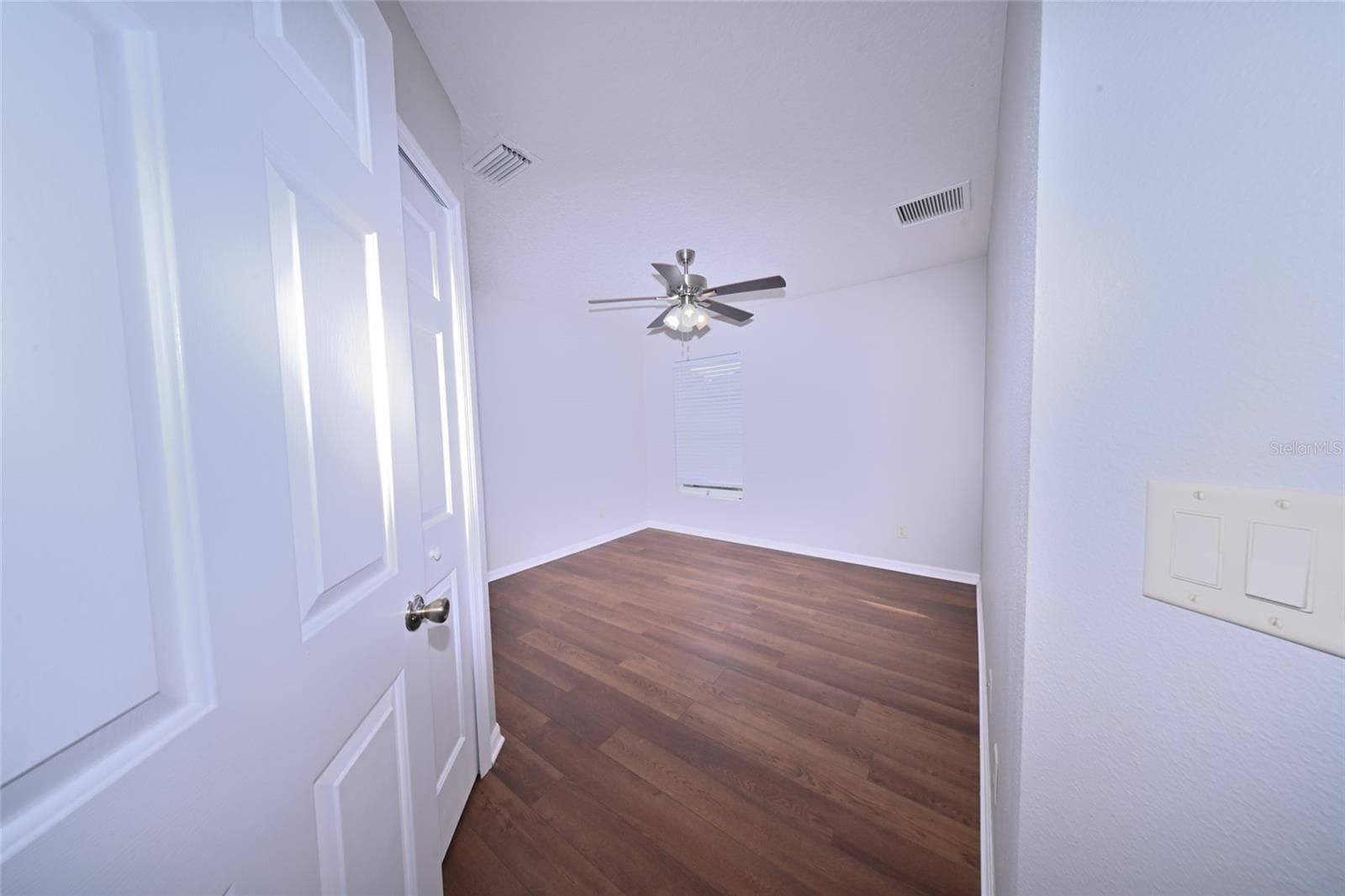 Single Family Residence at 27326 ORCHID GLADE ST, LEESBURG, photo 28 of 53