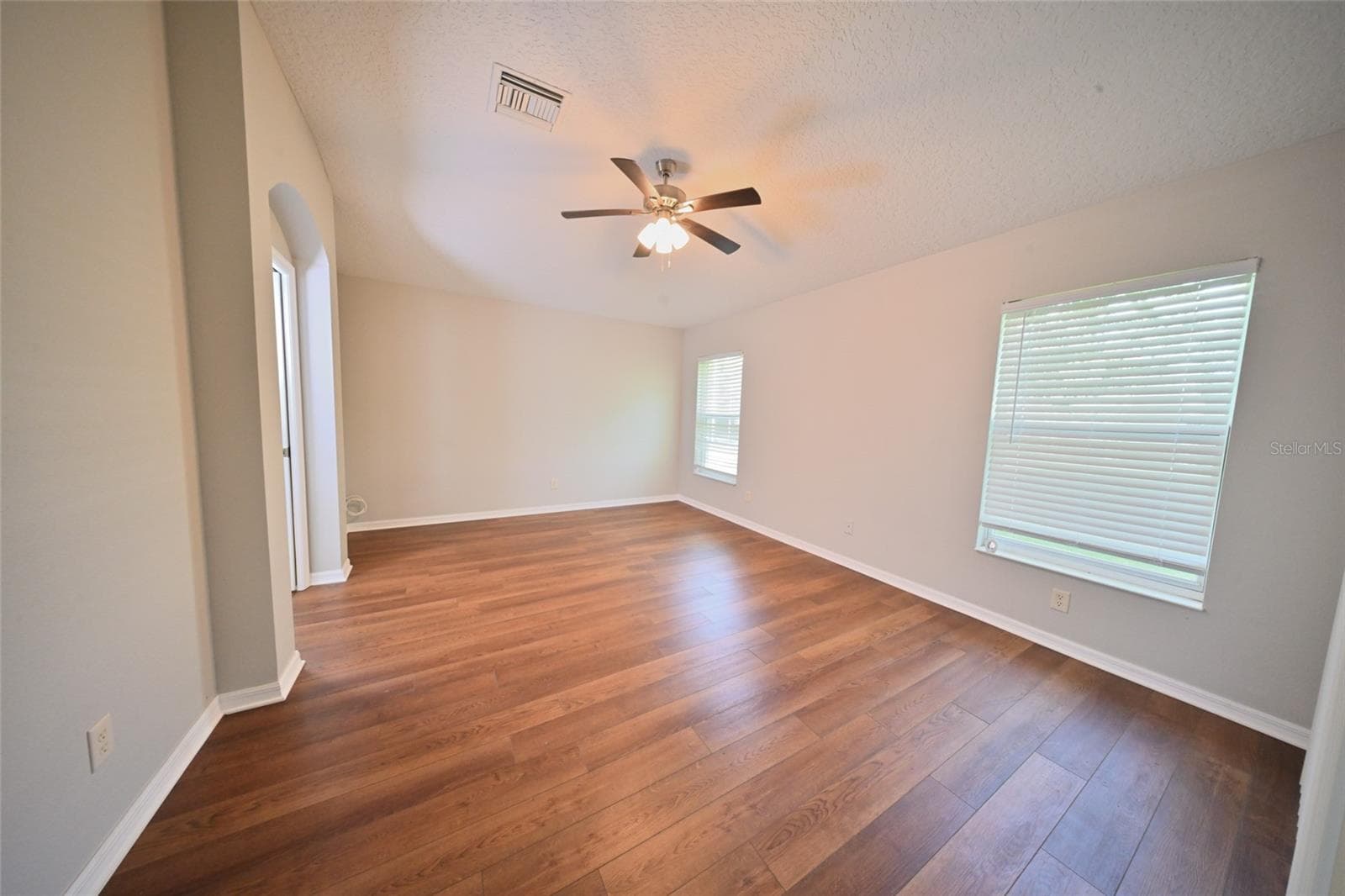 Master suit. - 27326 ORCHID GLADE ST, LEESBURG