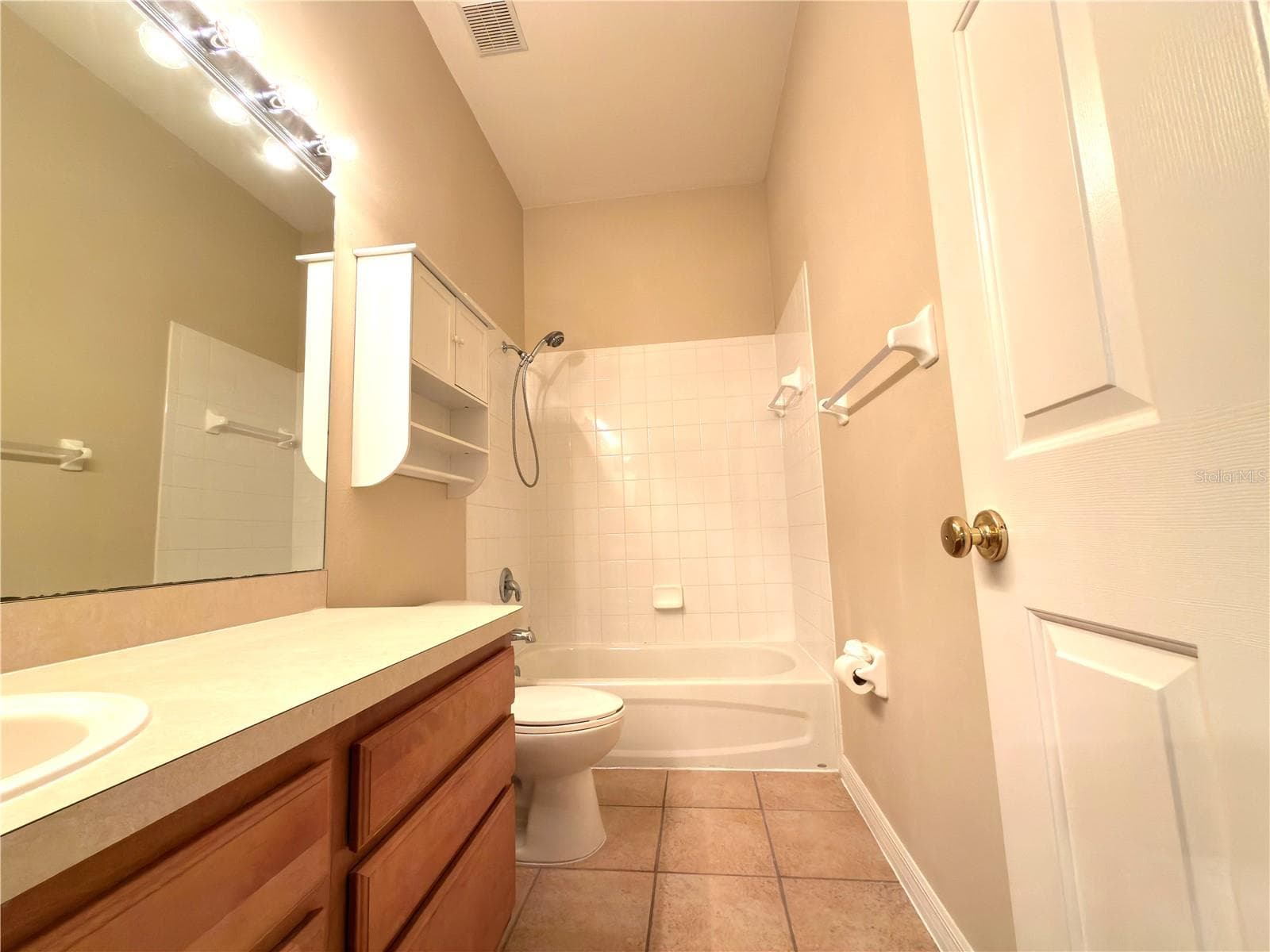 Townhouse at 2437 EARLSWOOD CT, BRANDON, photo 17 of 20
