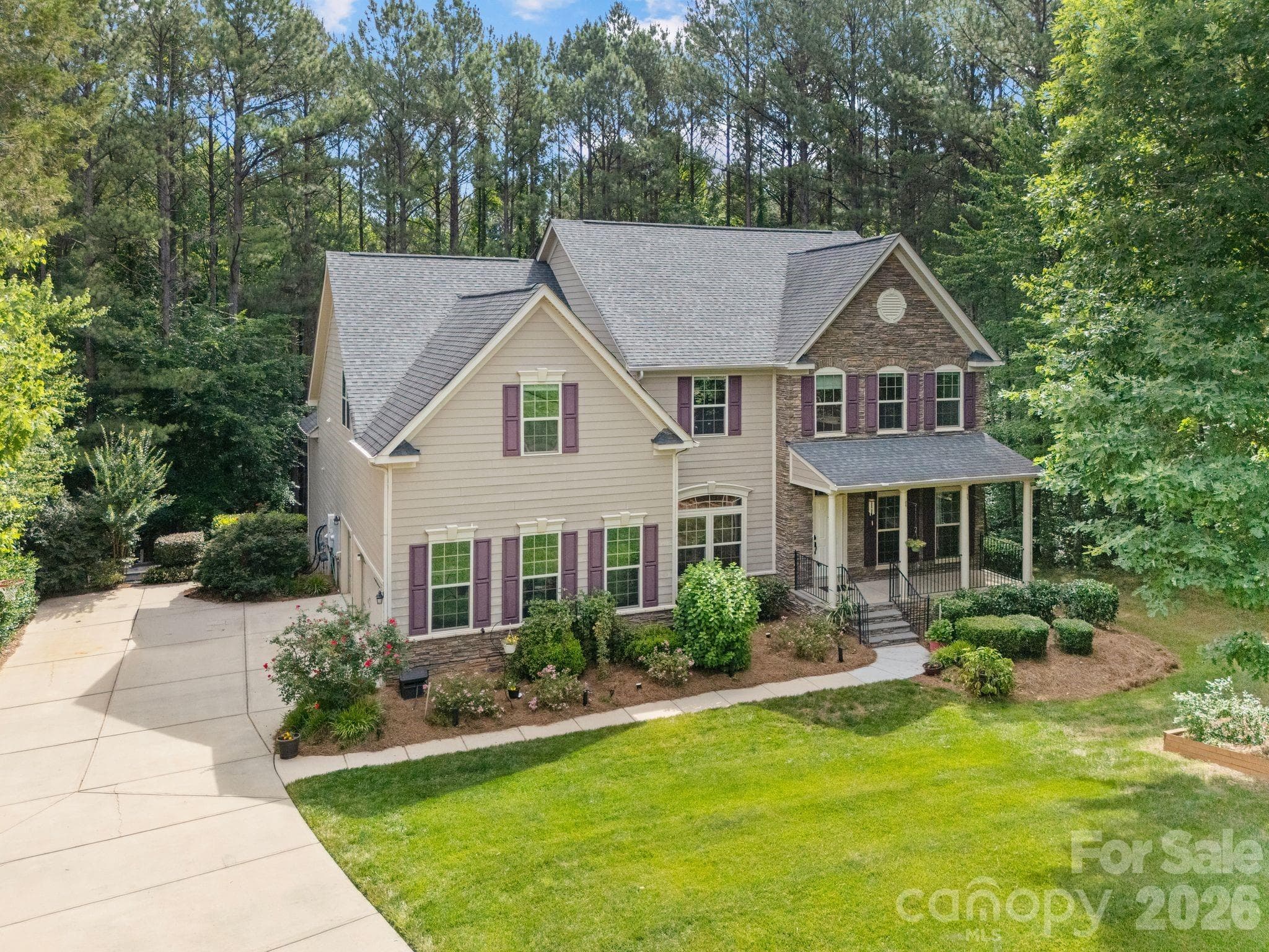 Single Family Residence at Troutman, photo 4 of 51