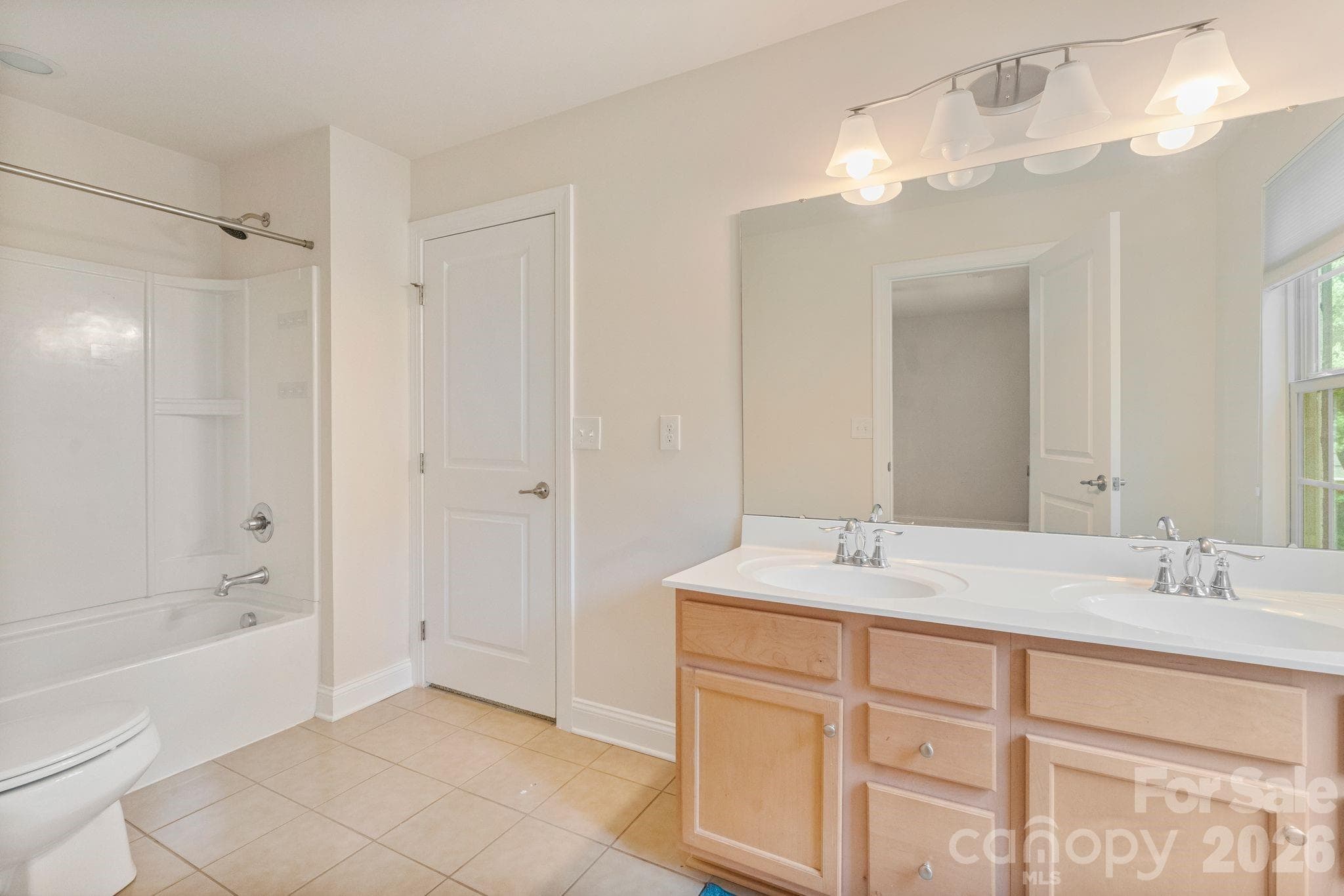 Single Family Residence at Troutman, photo 37 of 51