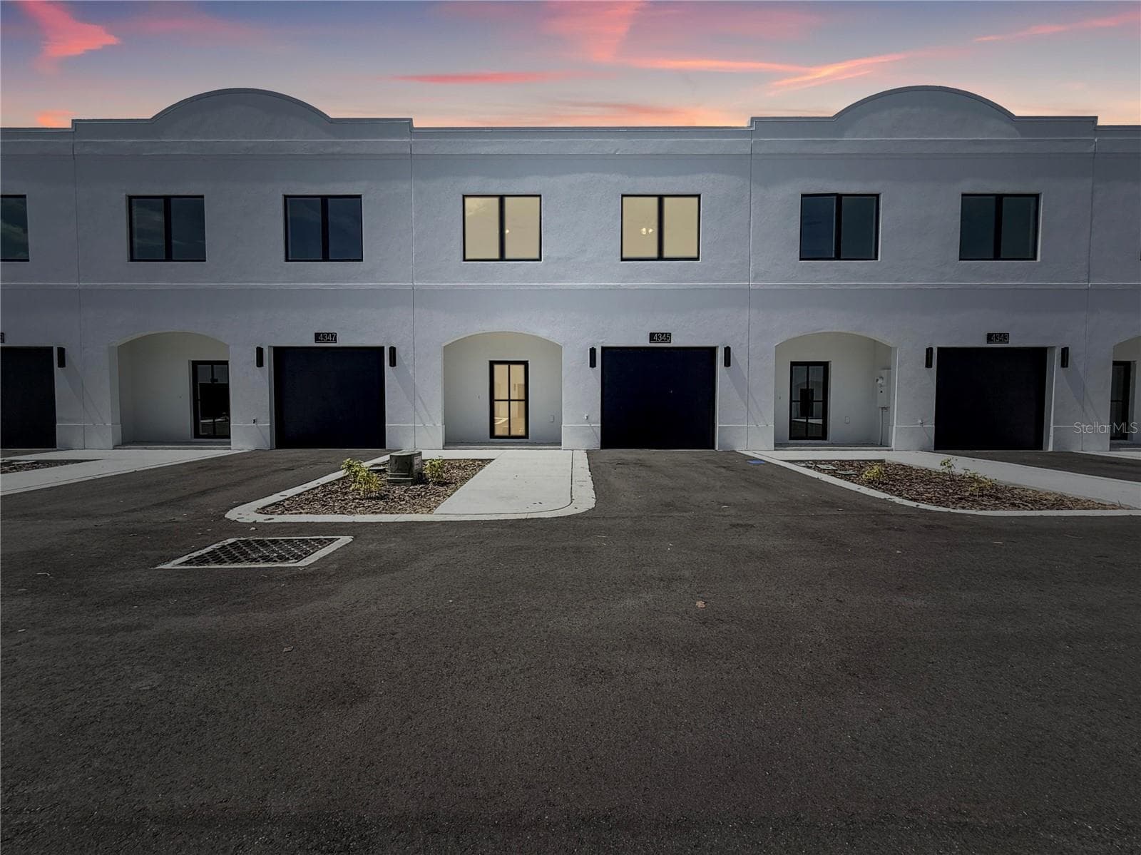 4345 CAMBIO GARDENS CT