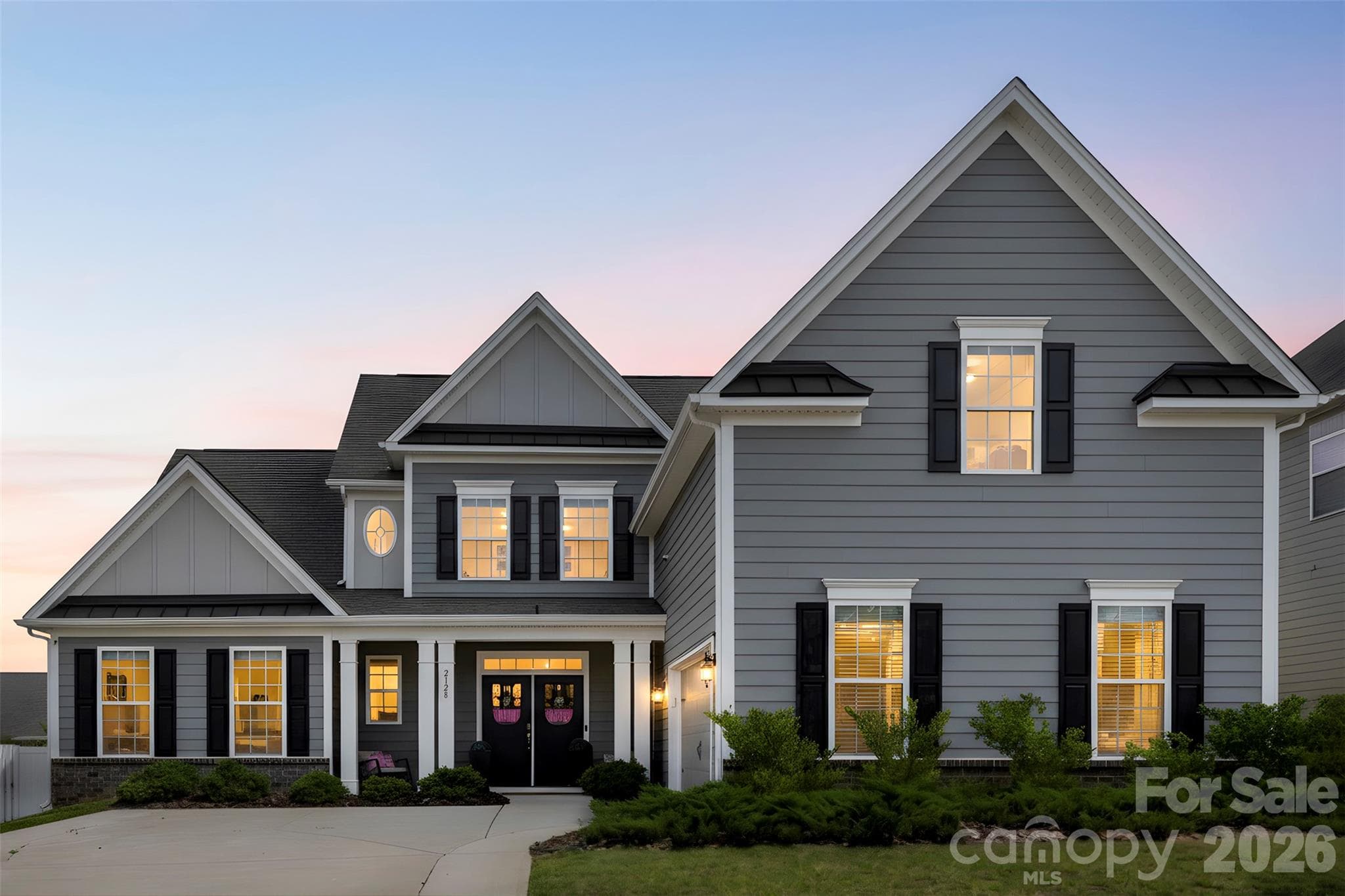 Single Family Residence at Lake Wylie, photo 2 of 48