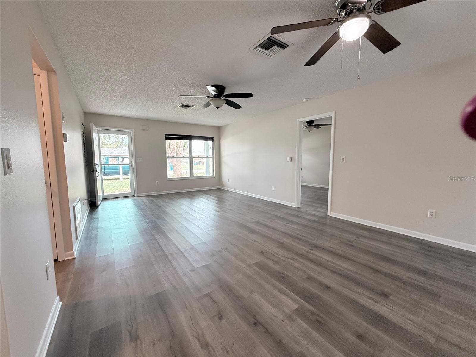 Livingroom - 9129 SEWELL LN, SPRING HILL