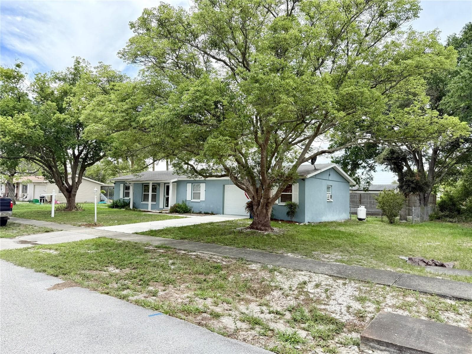 Front yard - 9129 SEWELL LN, SPRING HILL