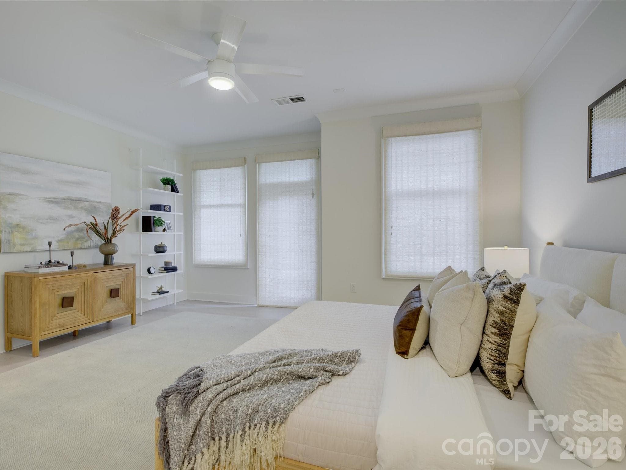 Townhouse at 335 E Tremont Avenue, Charlotte, photo 20 of 40