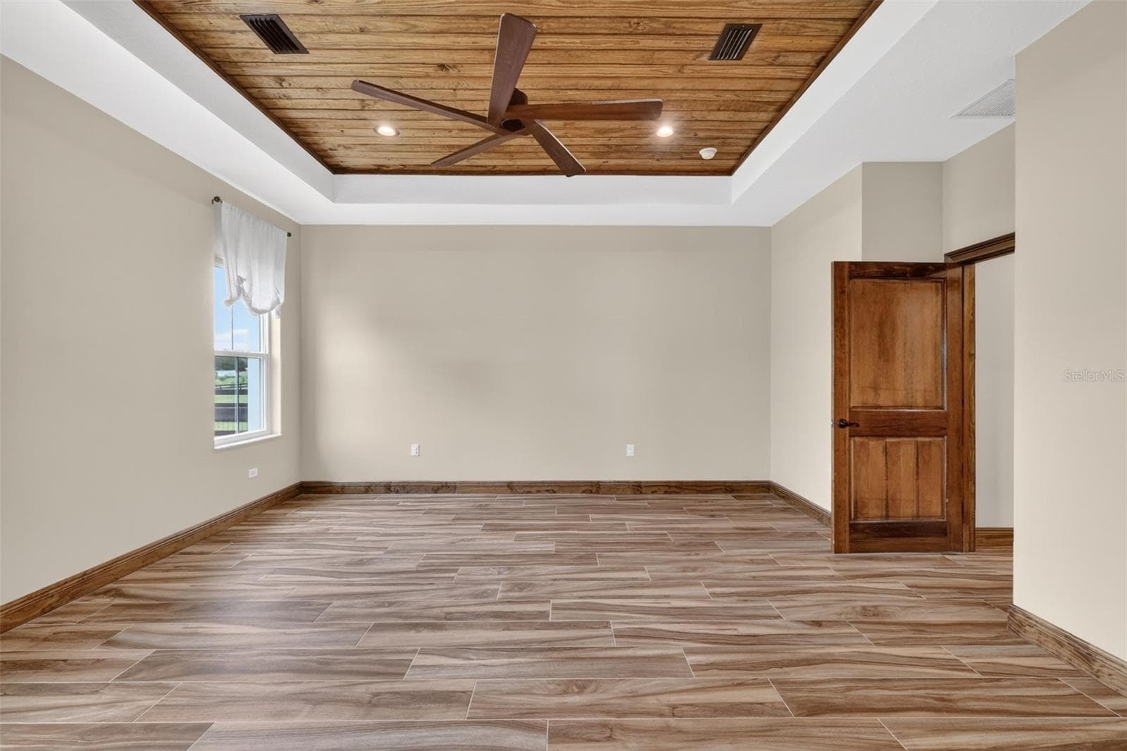 Single Family Residence at 5496 NANTAHALA LN, LADY LAKE, photo 23 of 47