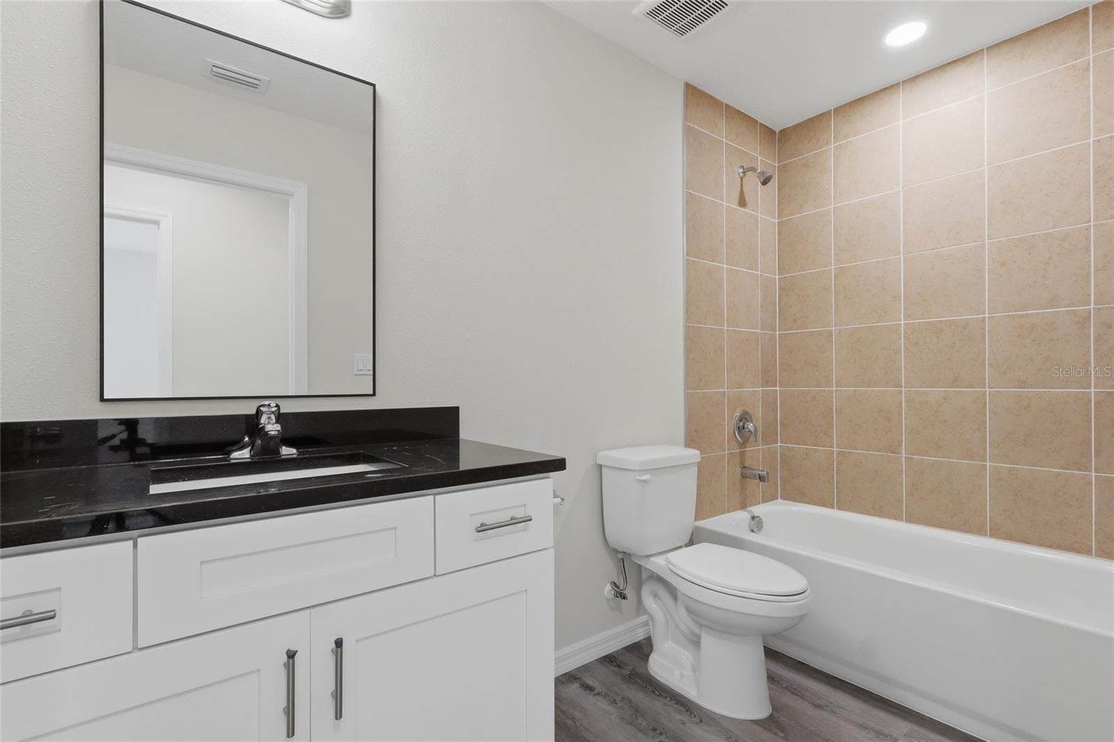 Townhouse at 4369 CAMBIO GARDENS CT, TAMPA, photo 19 of 25