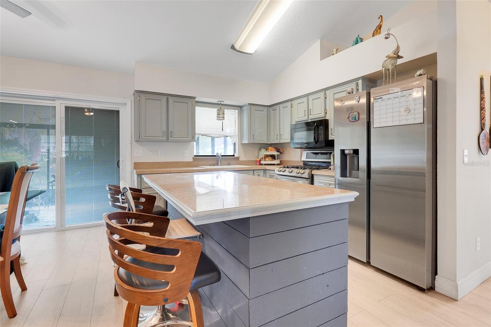 Single Family Residence at 207 HOWARD CT, MASCOTTE, photo 10 of 29