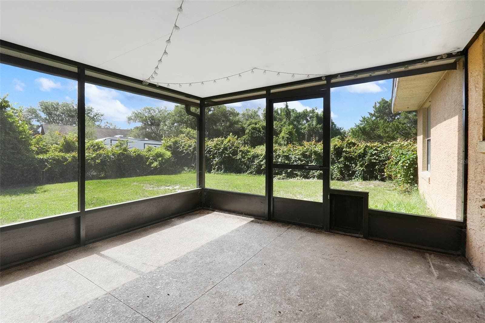 Single Family Residence at 207 HOWARD CT, MASCOTTE, photo 23 of 29