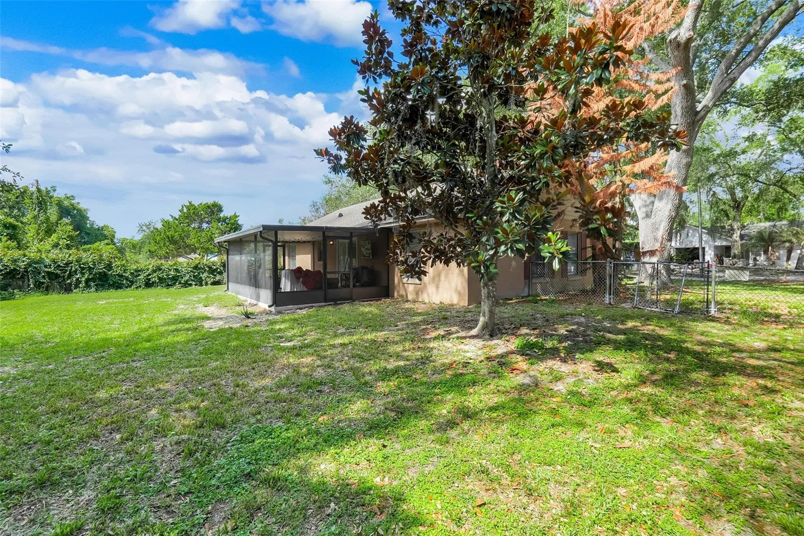 Single Family Residence at 207 HOWARD CT, MASCOTTE, photo 28 of 29