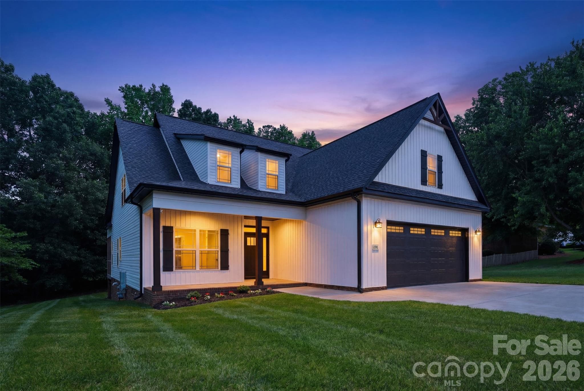 Your dream home awaits boasts two primary bedrooms on main! - Rock Hill