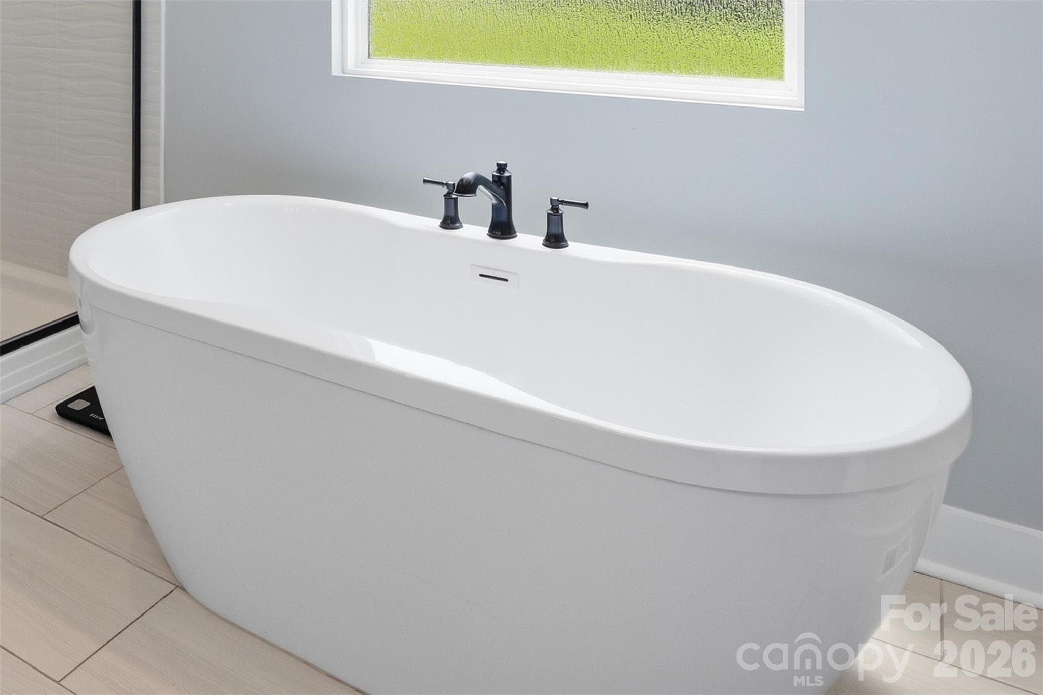 Jetta designer soaking tub in the primary bathroom - Rock Hill