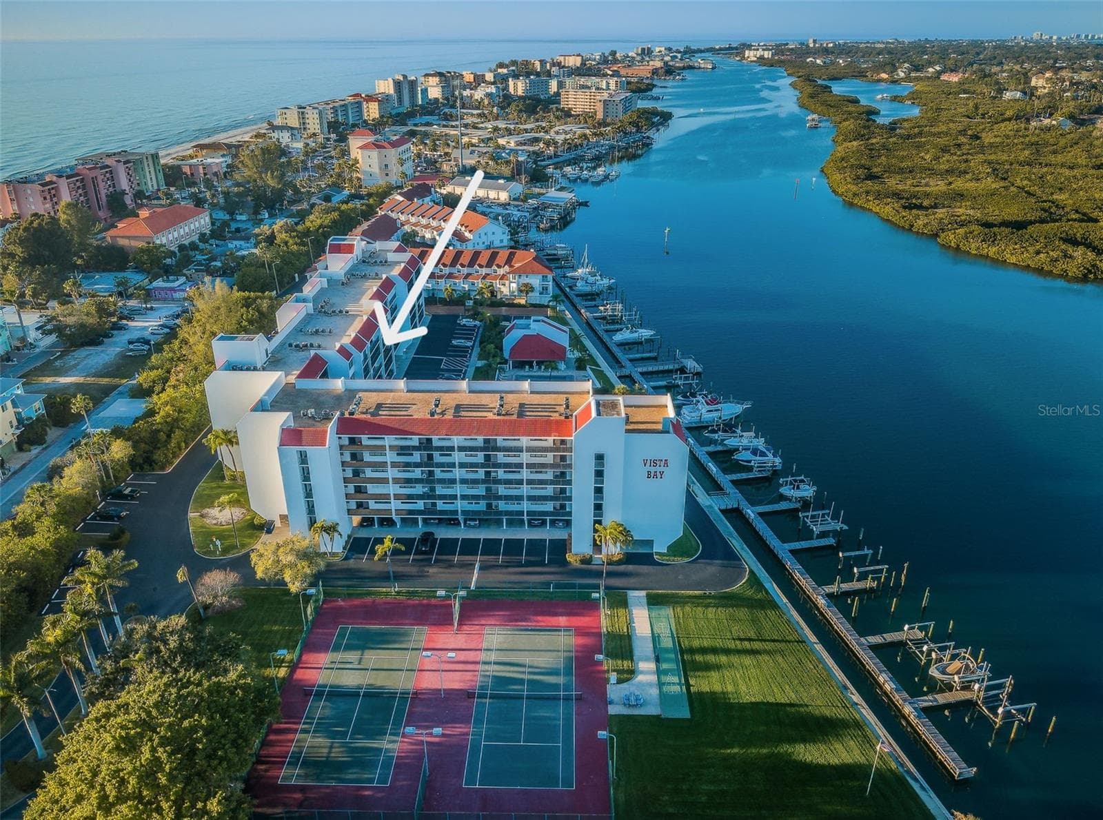 Vista Bay, formerly the Boating Community of Indian Shores! - 19111 VISTA BAY DR #304, INDIAN SHORES