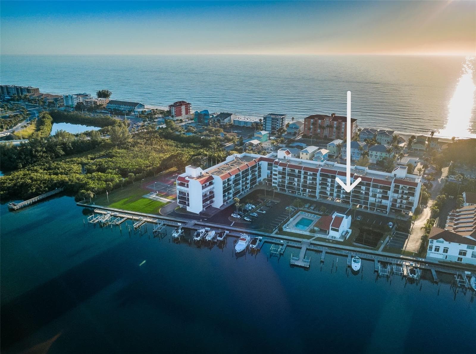Located on the "Narrows" in Indian Shores - 19111 VISTA BAY DR #304, INDIAN SHORES