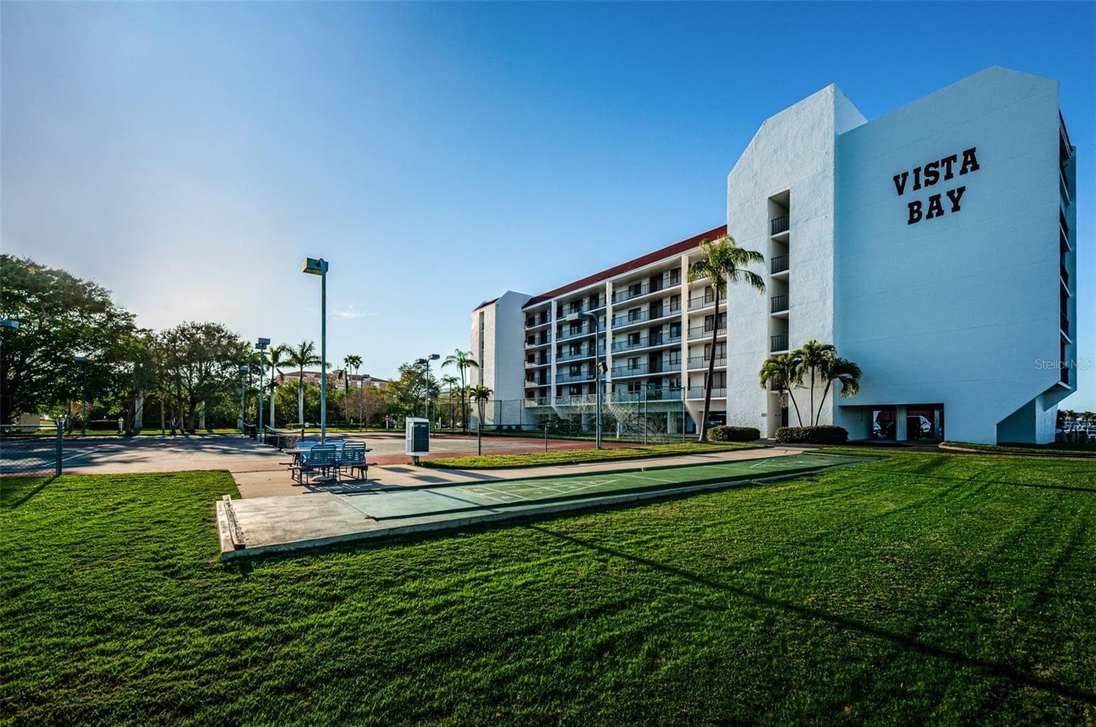 Condominium at 19111 VISTA BAY DR #304, INDIAN SHORES, photo 11 of 94