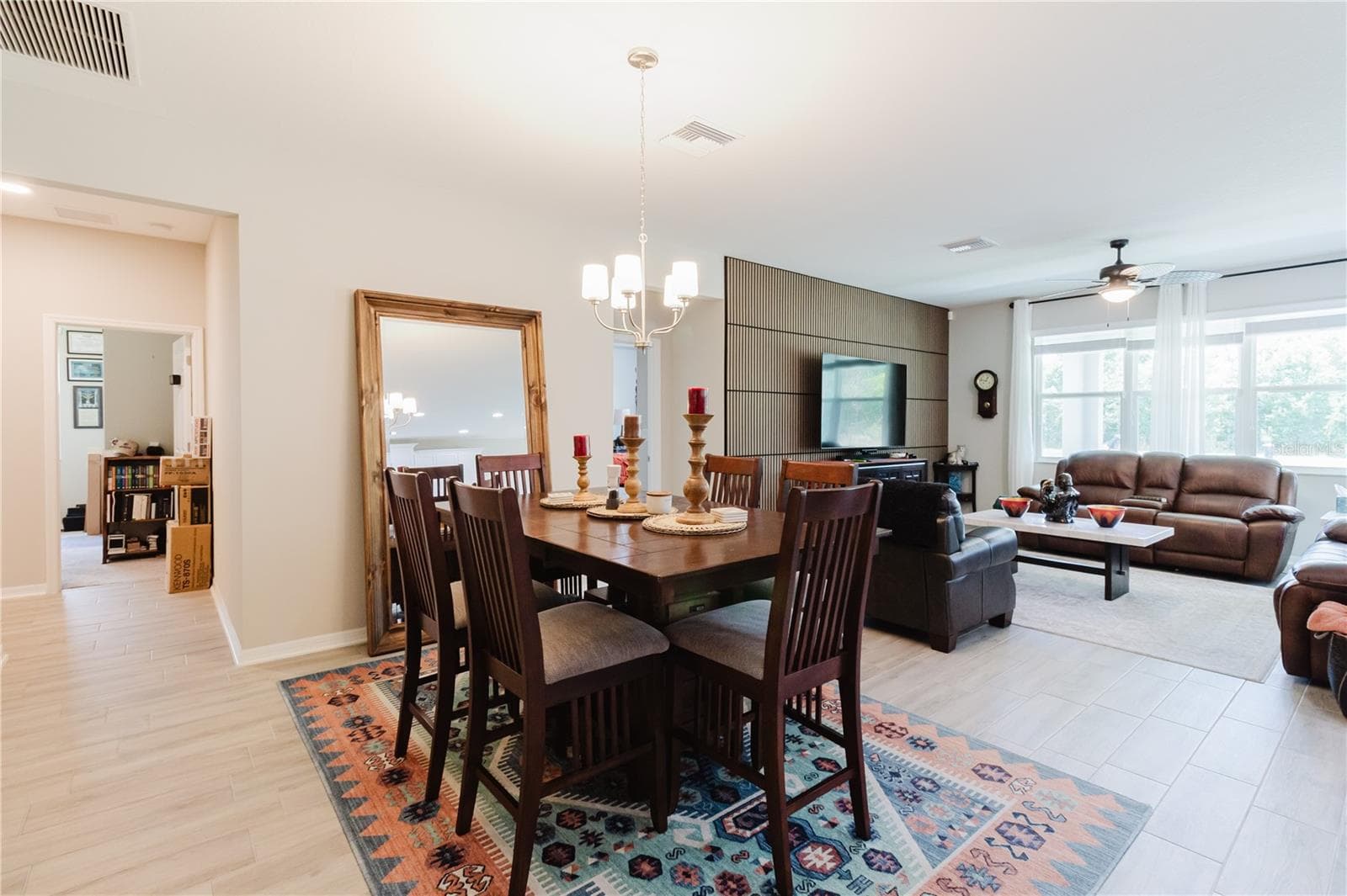 Single Family Residence at 17871 CORTES CREEK BLVD, SPRING HILL, photo 9 of 82