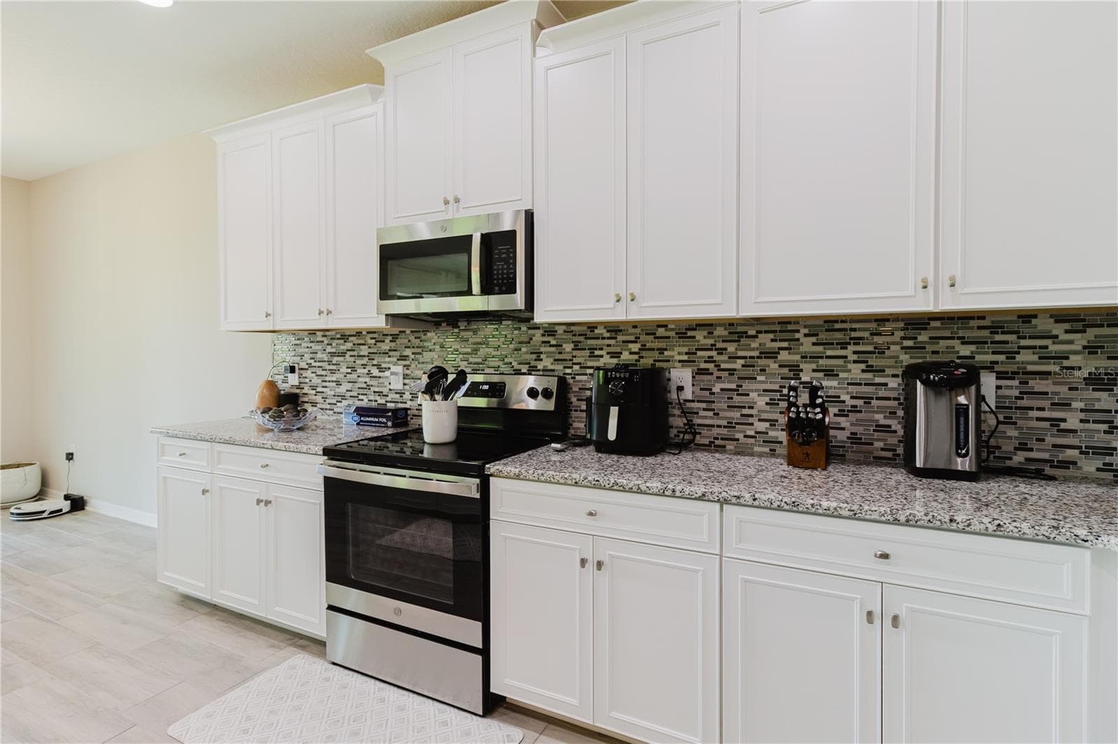 Single Family Residence at 17871 CORTES CREEK BLVD, SPRING HILL, photo 22 of 82