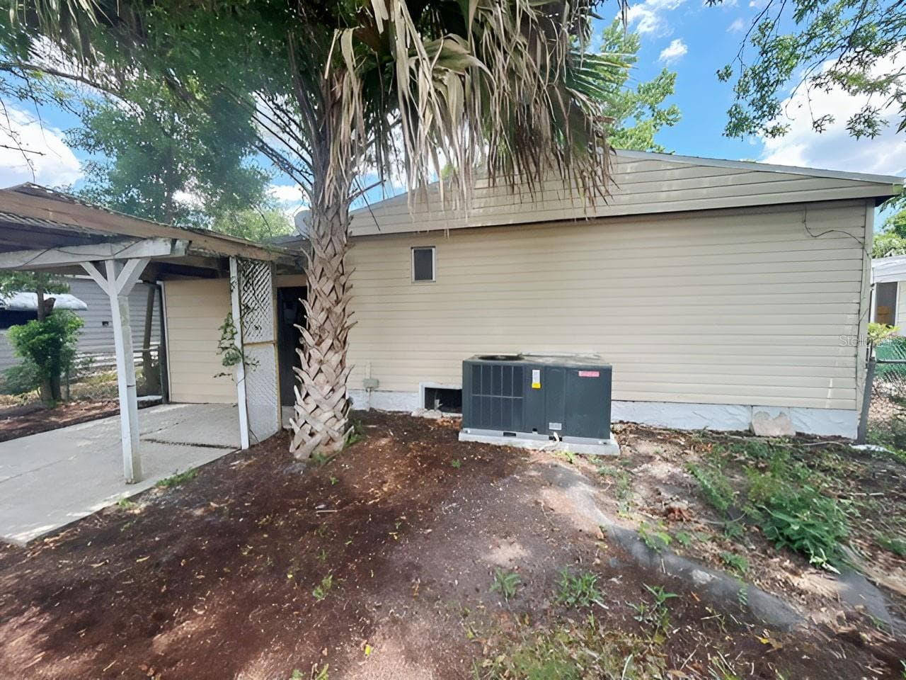 Manufactured Home at 170 PALM DR, DEBARY, photo 5 of 21