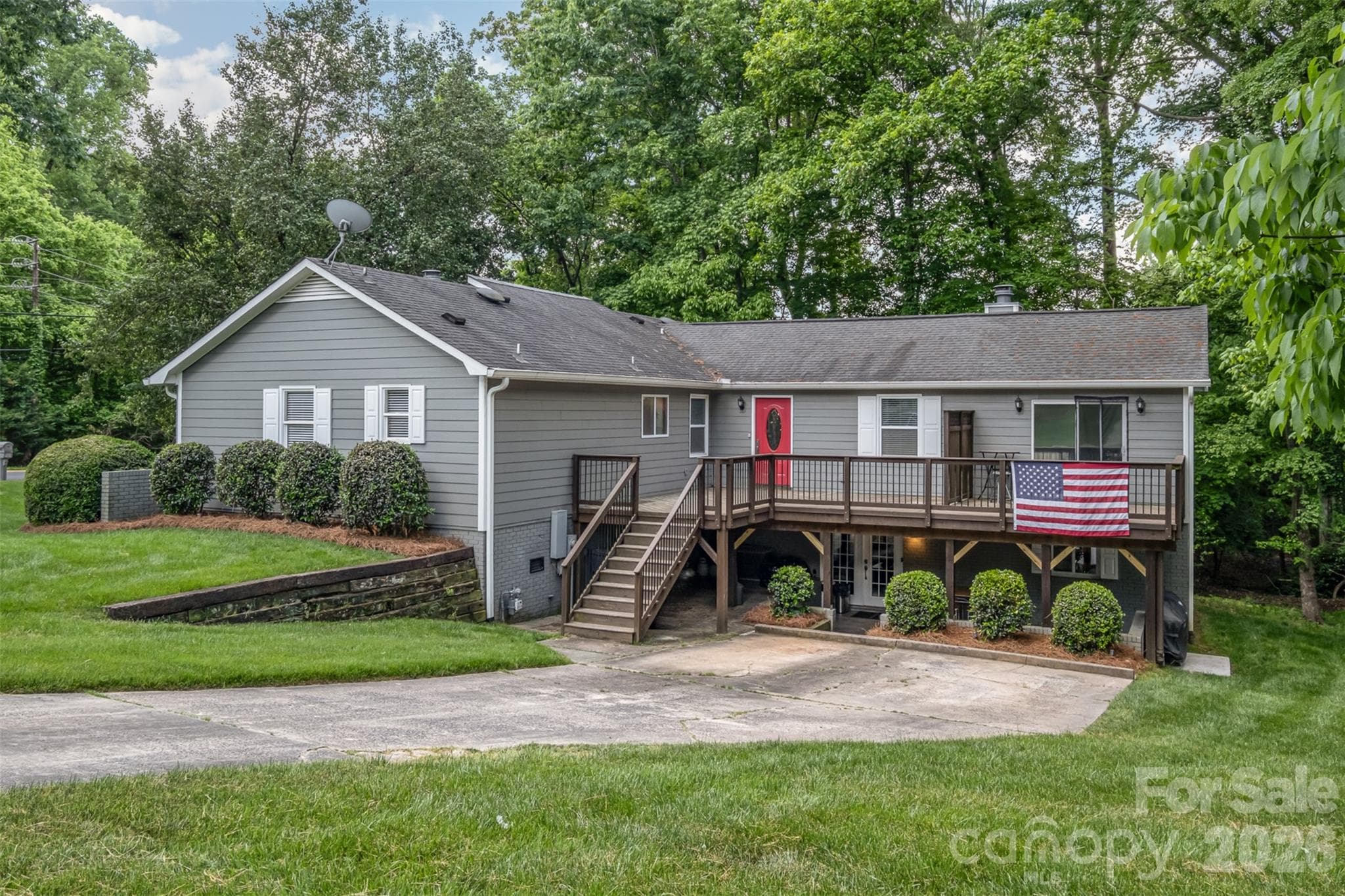 Single Family Residence at Charlotte, photo 2 of 32