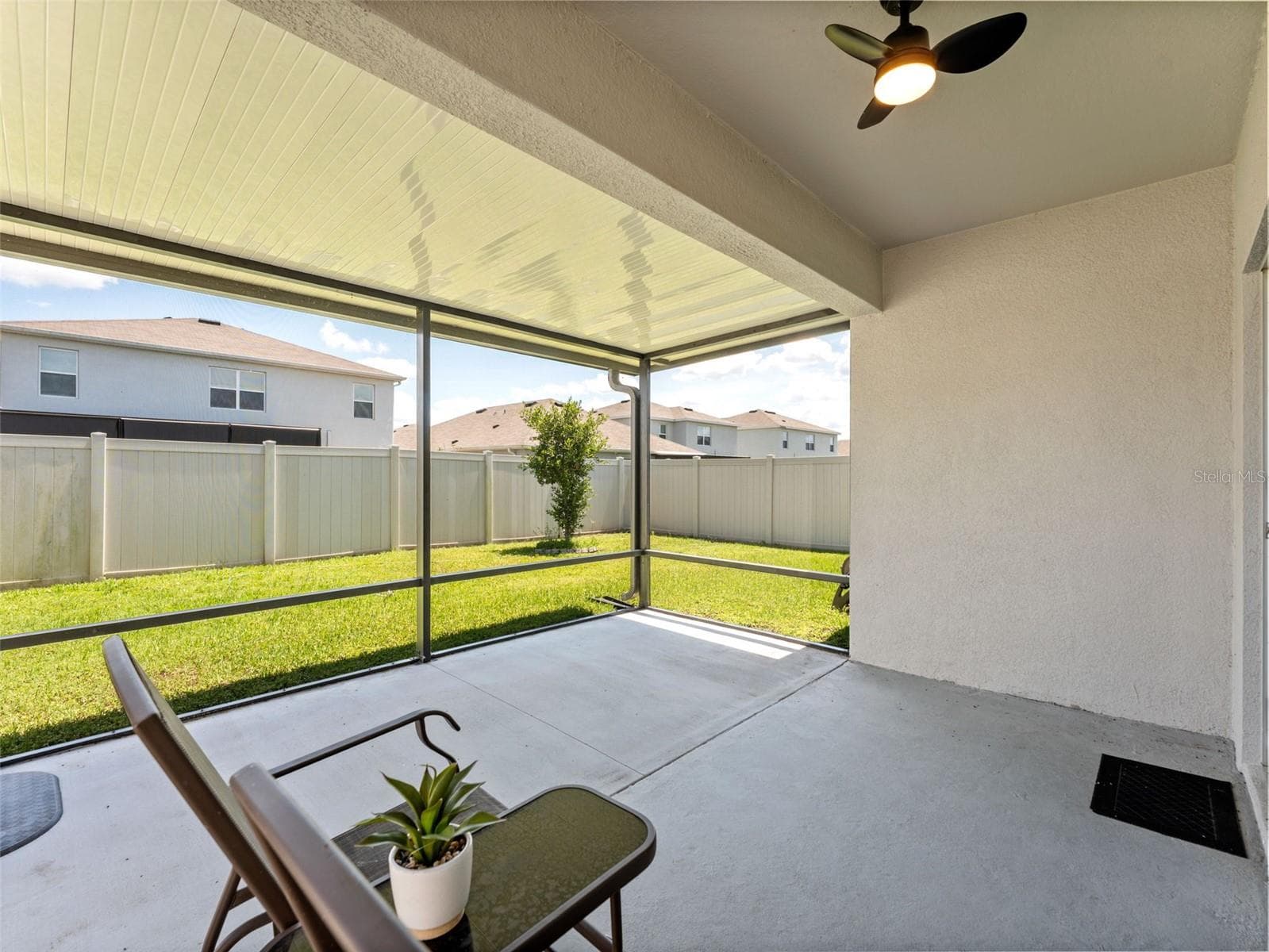 Extended covered, screened in patio - 5782 HOLLINGWORTH TRL, WESLEY CHAPEL
