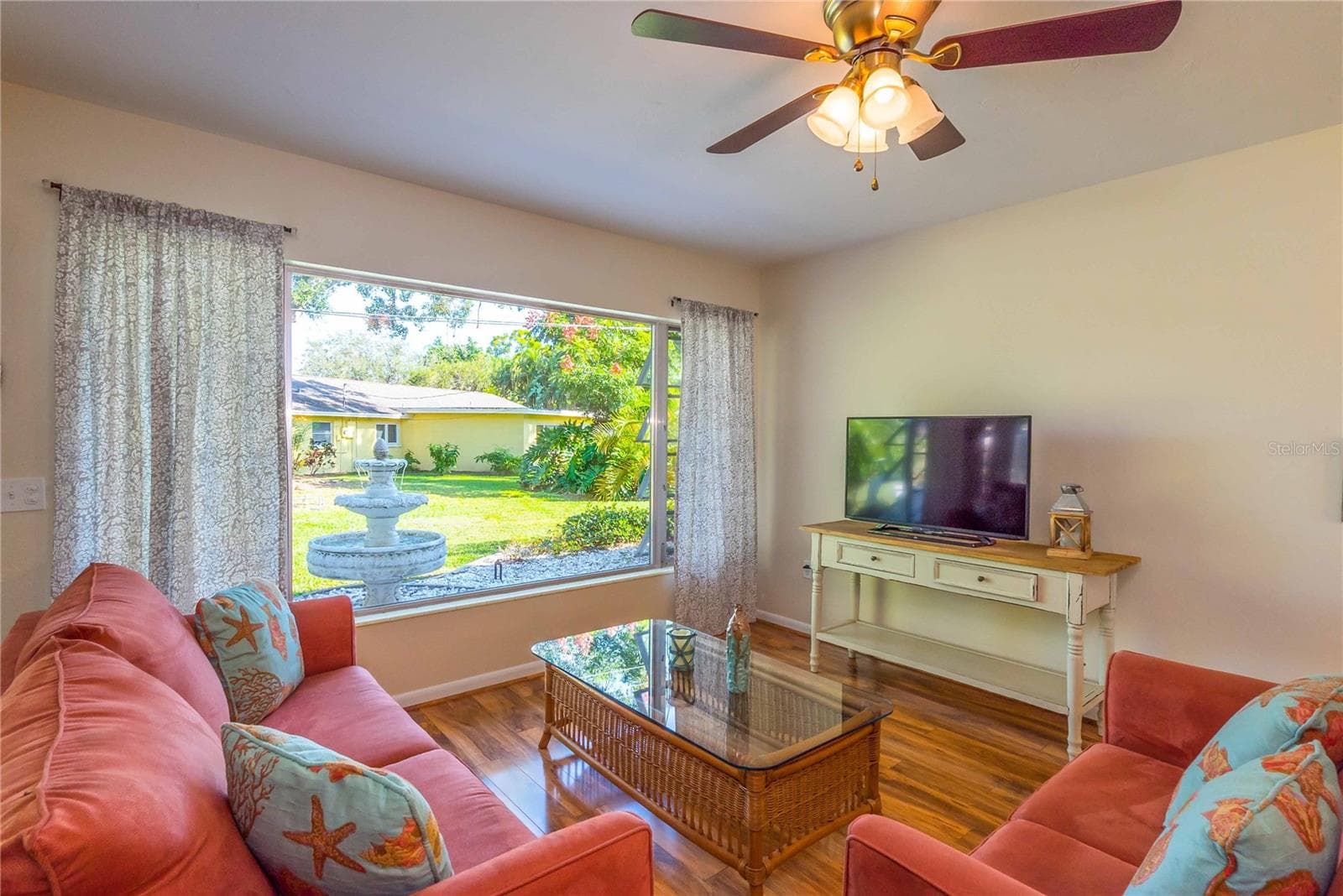 Single Family Residence at 2521 WEBBER ST, SARASOTA, photo 18 of 32