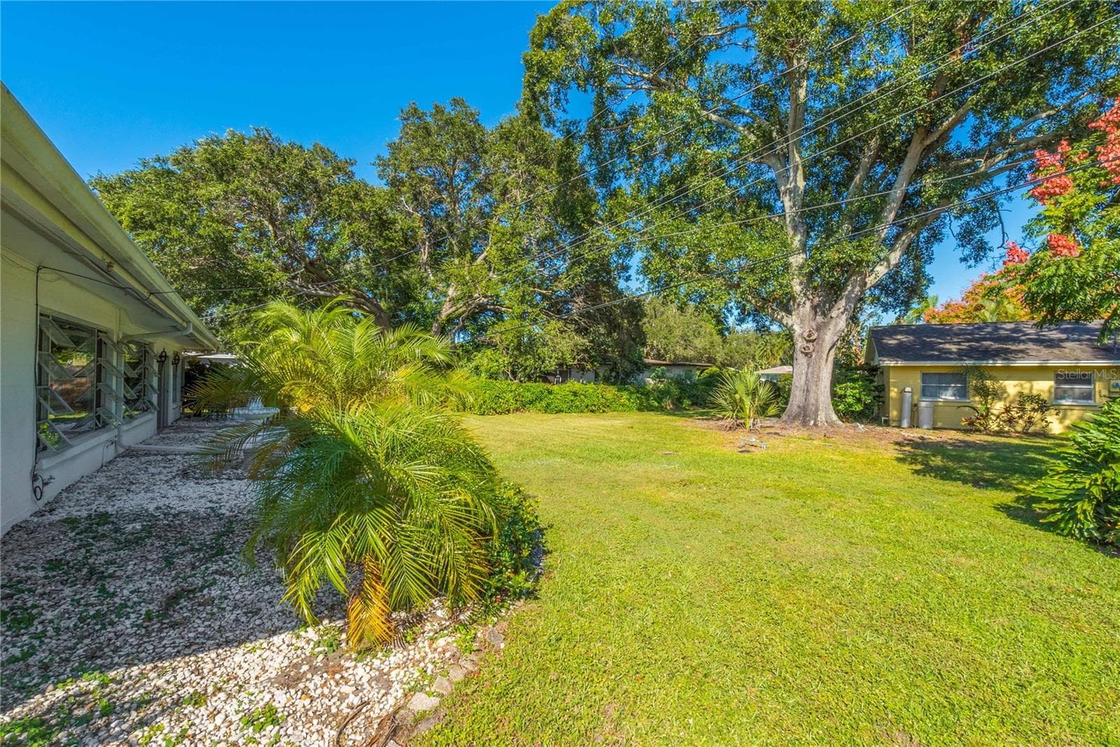 Single Family Residence at 2521 WEBBER ST, SARASOTA, photo 28 of 32