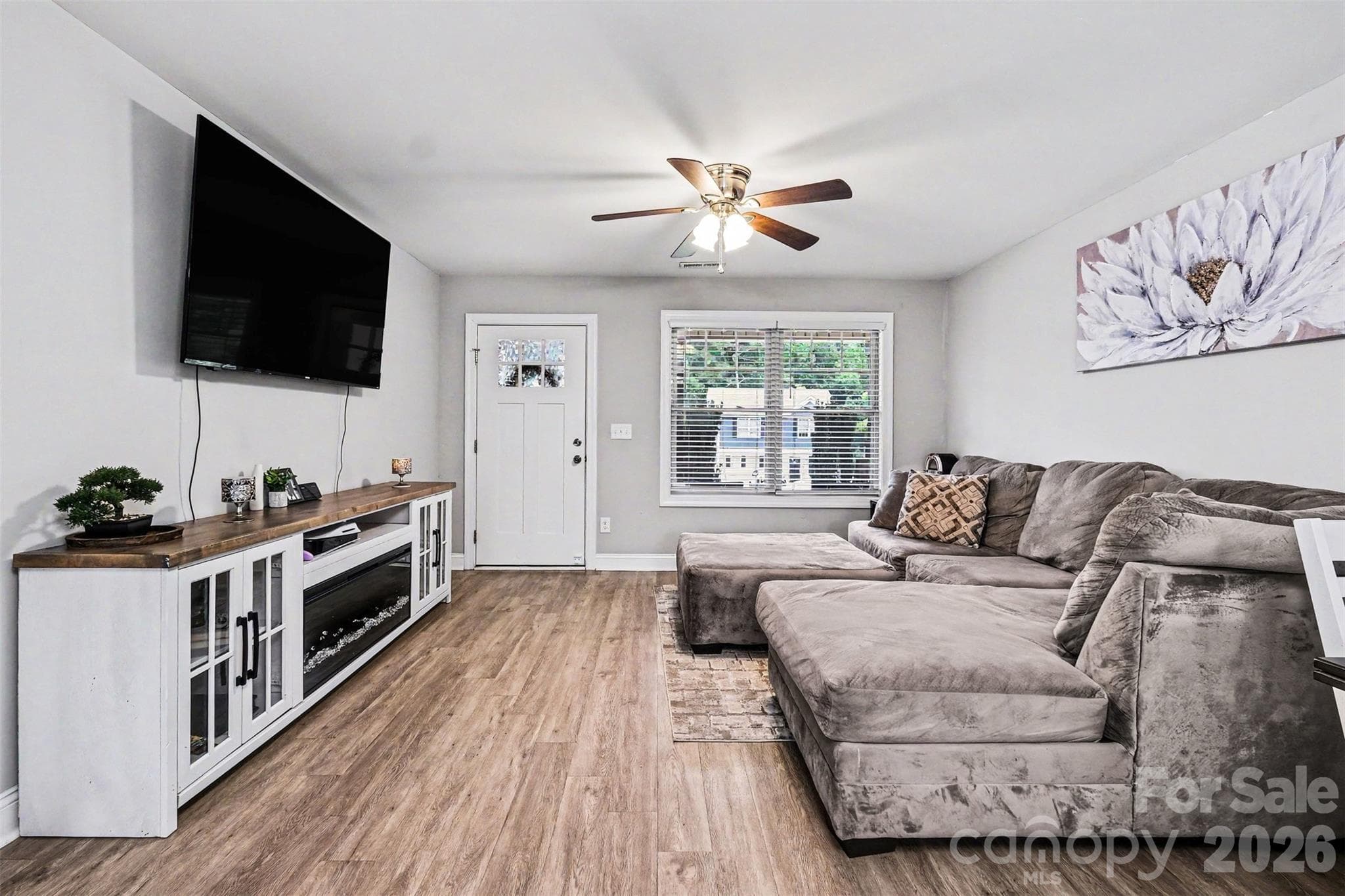 Single Family Residence at Kannapolis, photo 9 of 30
