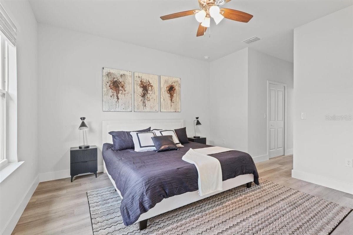 Single Family Residence at 3830 GARDENIA DR, INDIAN LAKE ESTATES, photo 18 of 70