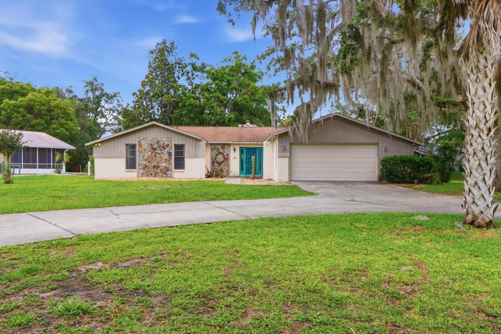 Single Family Residence at 5109 S RUNNING BROOK DR, HOMOSASSA, photo 2 of 75
