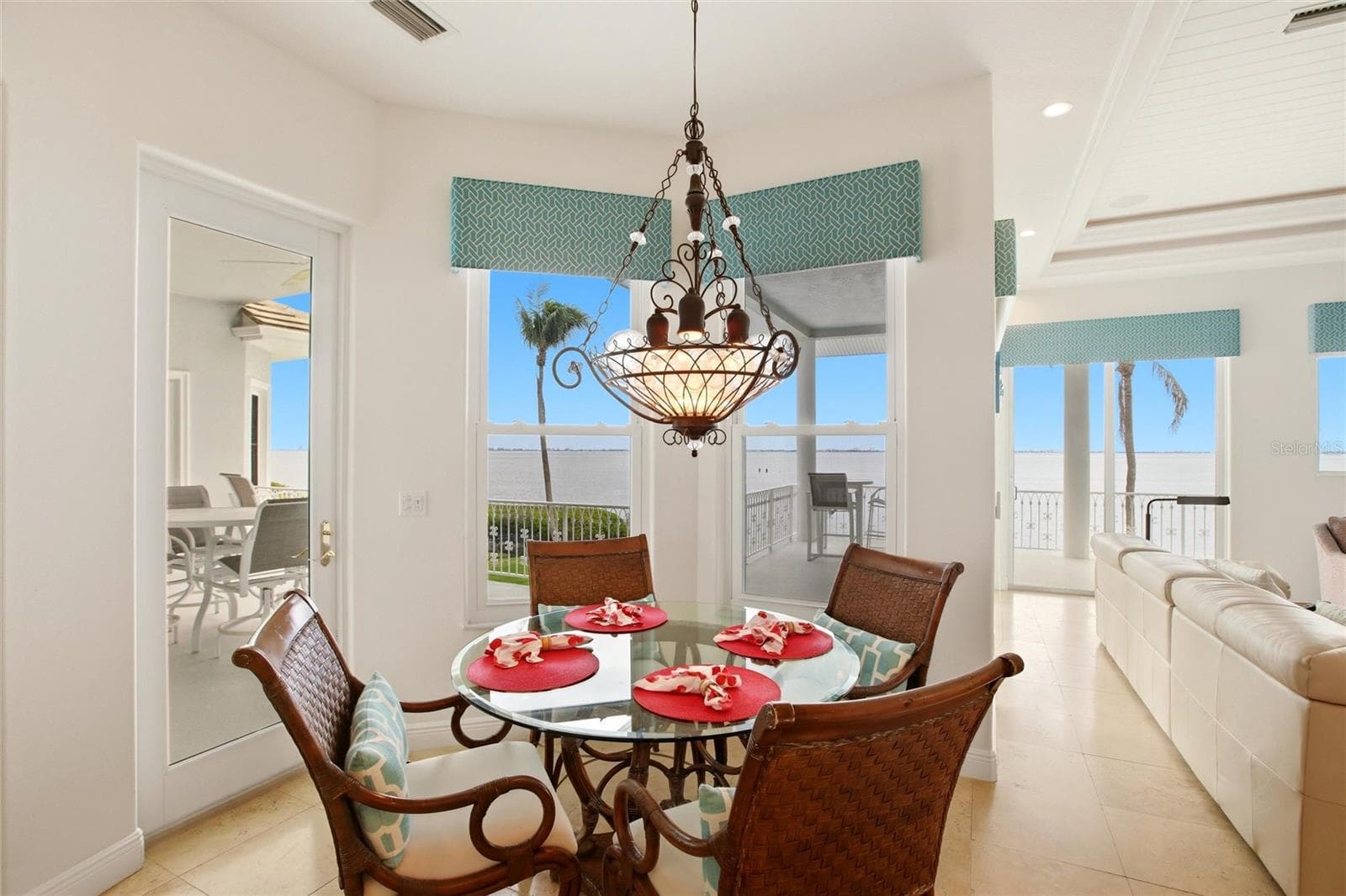 2nd floor breakfast nook - 7524 WESTMORELAND DR, SARASOTA