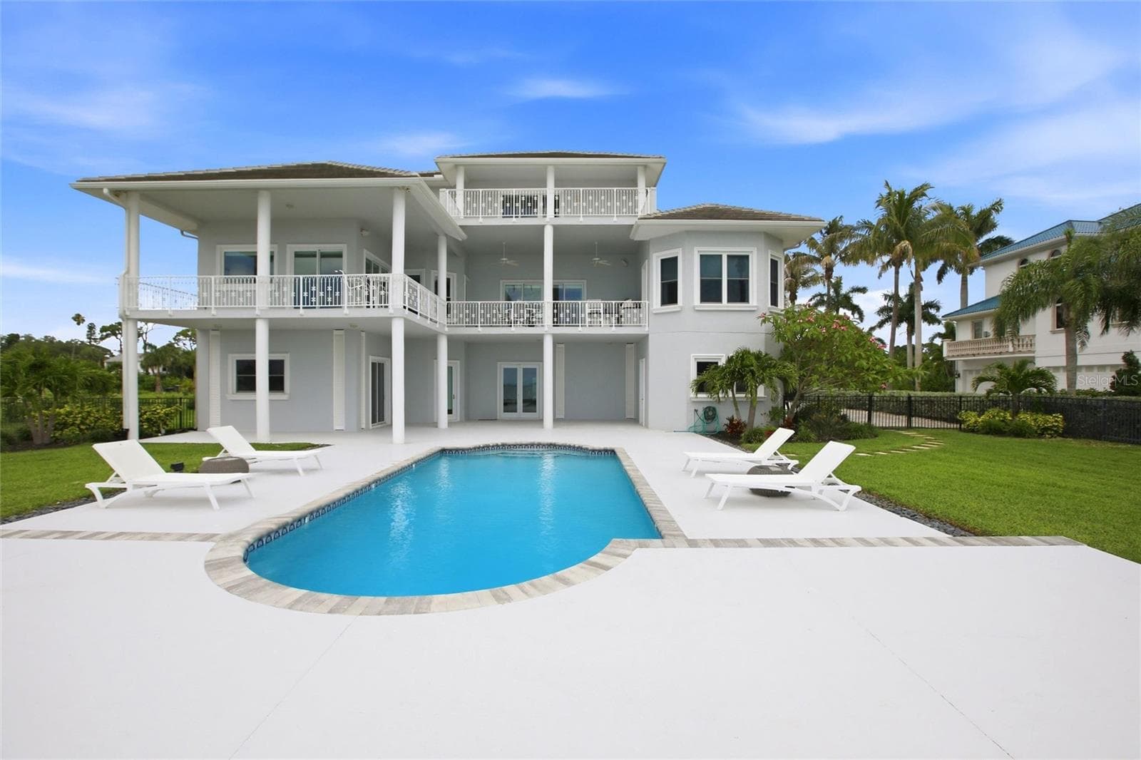 Single Family Residence at 7524 WESTMORELAND DR, SARASOTA, photo 71 of 100